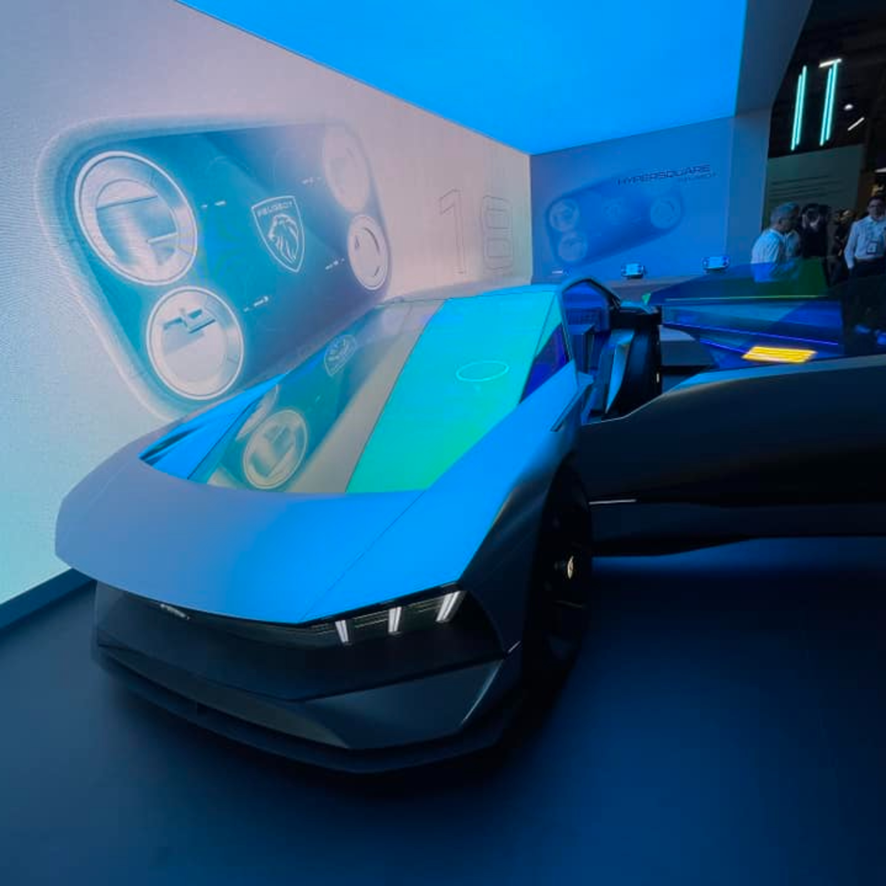 L\'automobile décryptée