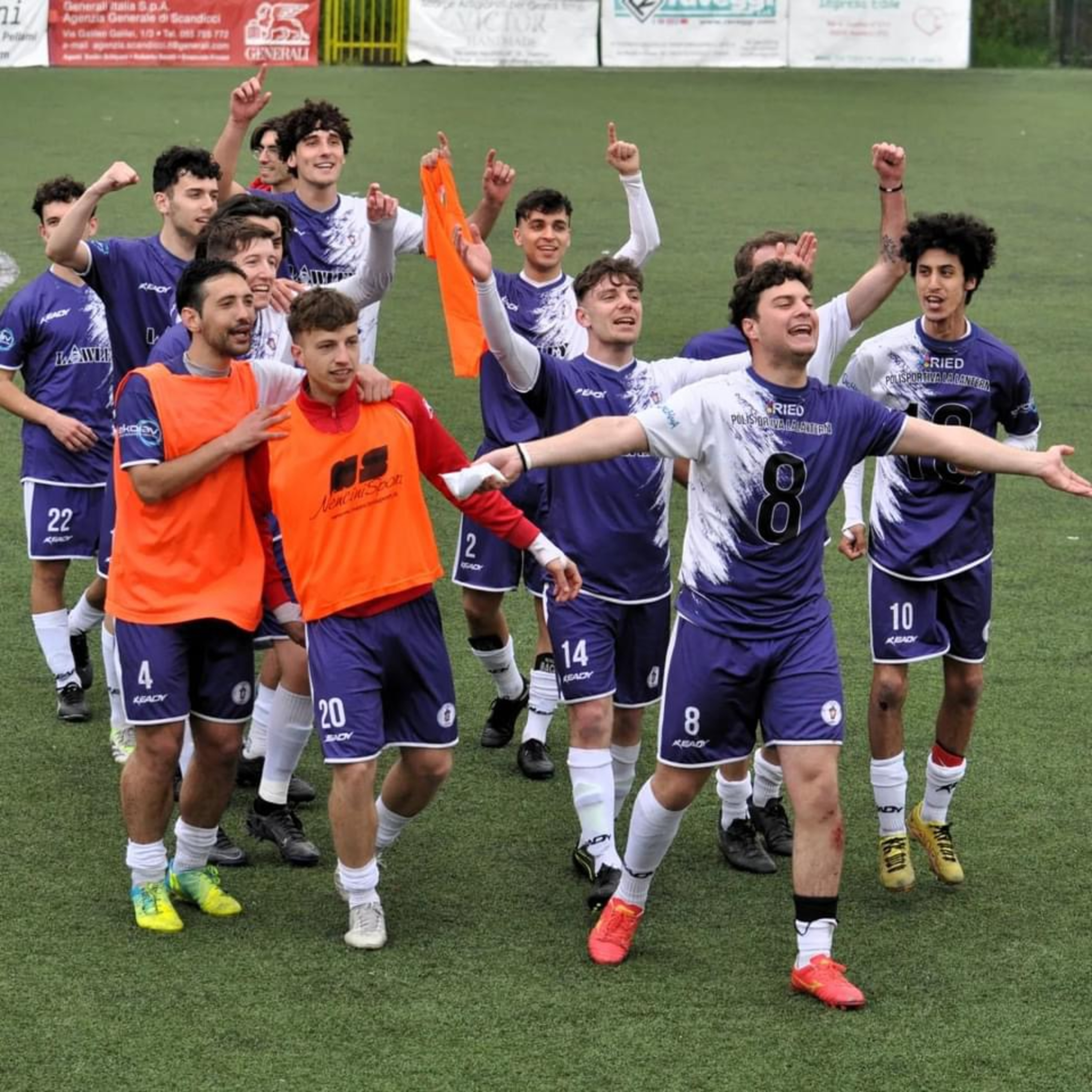 Due Sponde Di Calcio