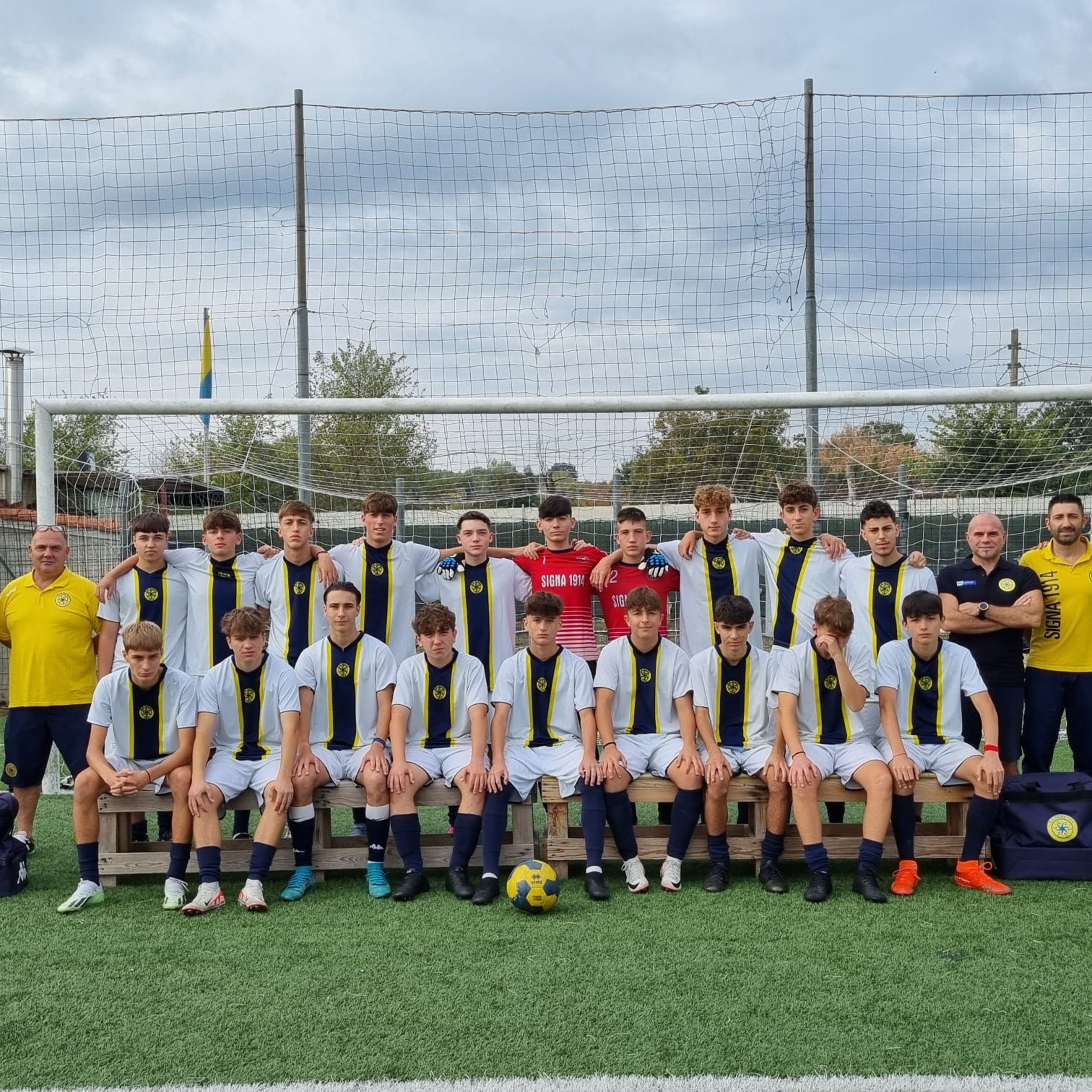 Due Sponde Di Calcio