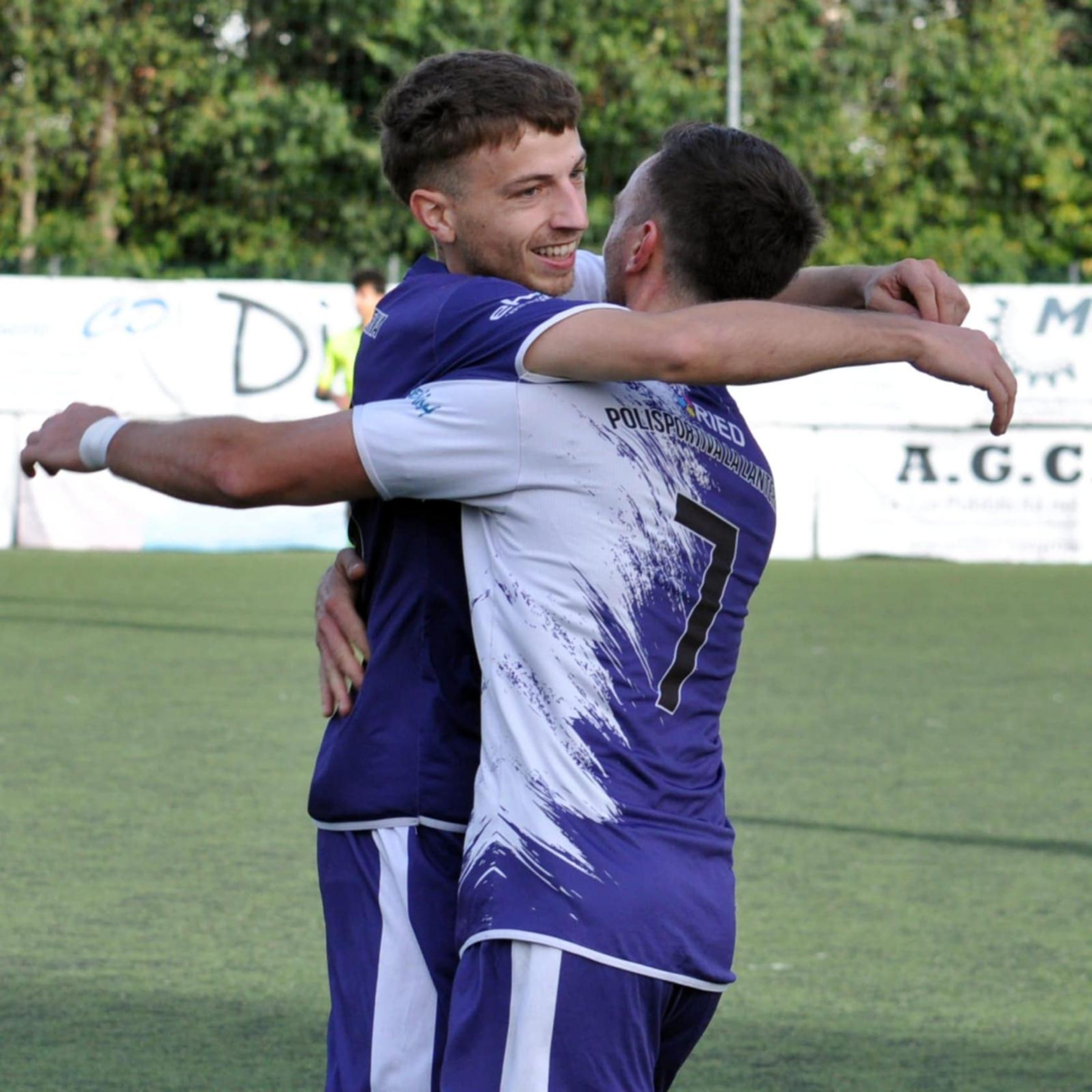 Due Sponde Di Calcio