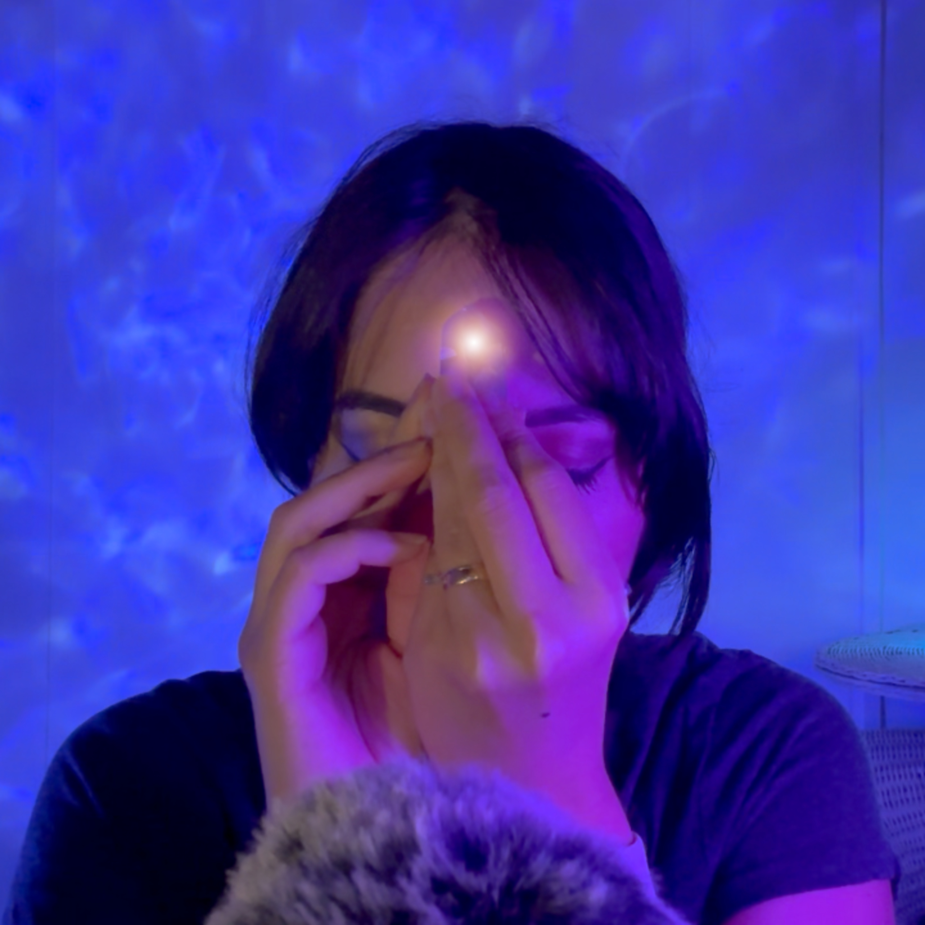 Adriana Marques ASMR