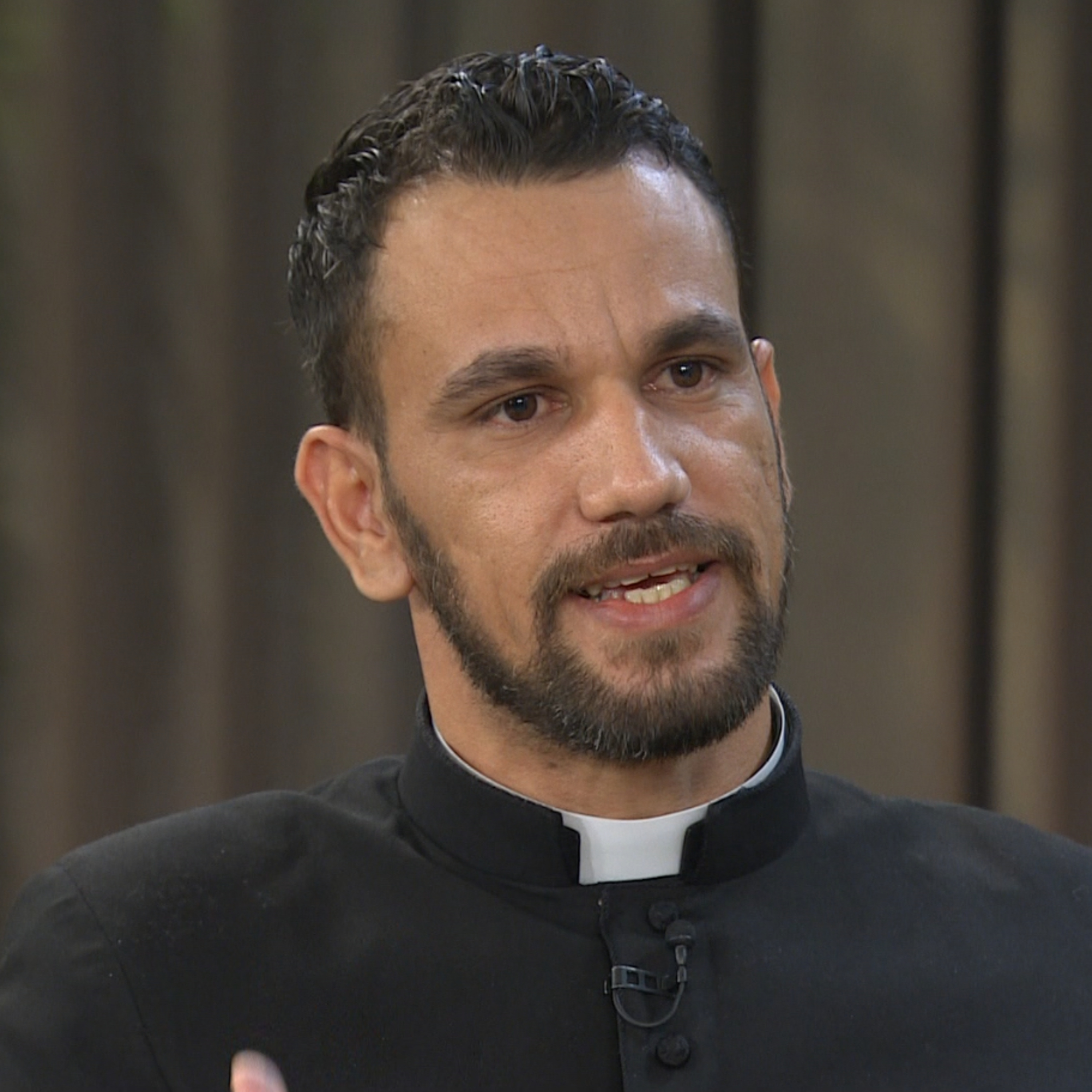 Kuba: Vom Arzt zum Priester auf der Insel ohne Zukunft. Mit Lazaro Iglesia Albiza episode artwork