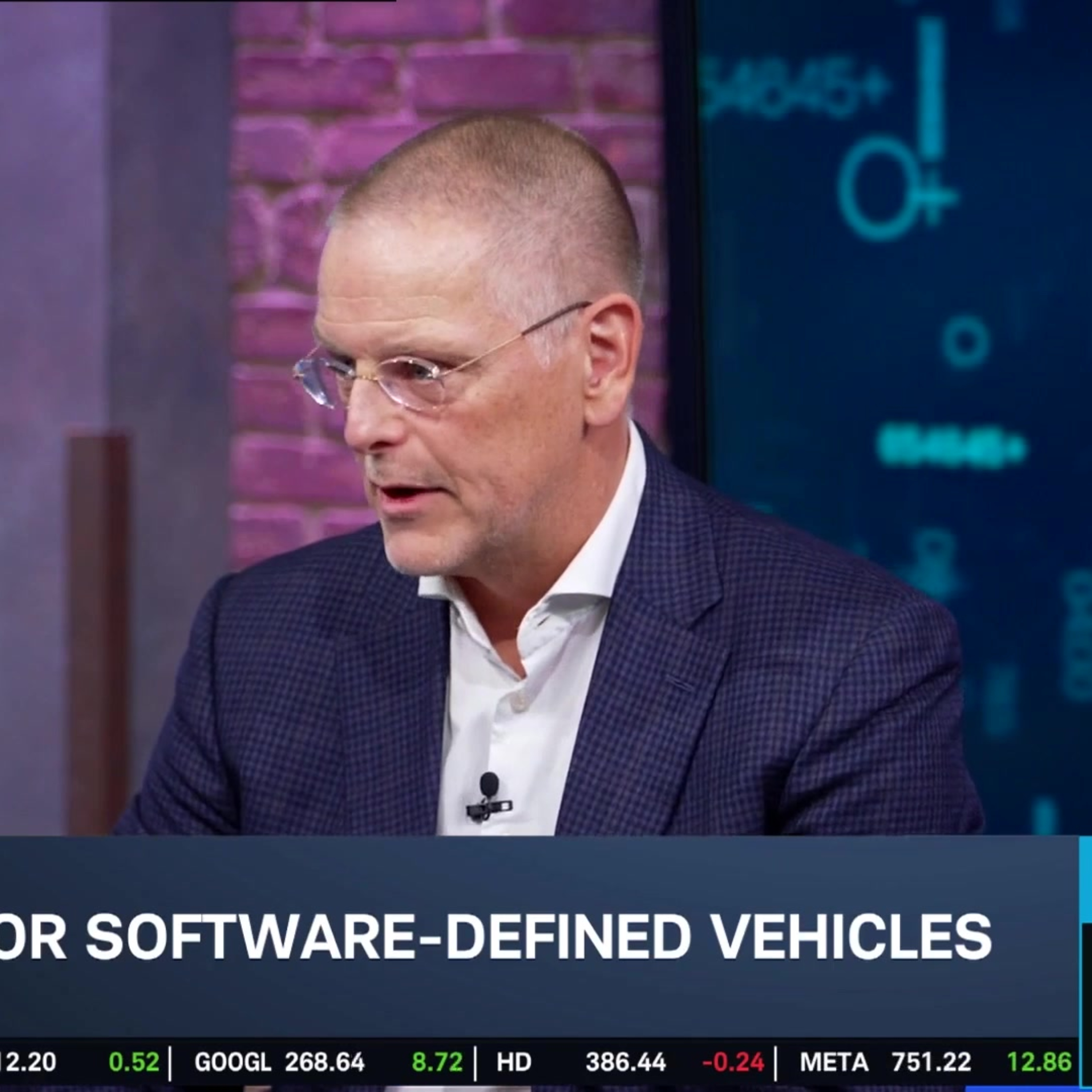 QNX President on Creating Software for Modern Vehicles QNX President on Creating Software for Modern Vehicles