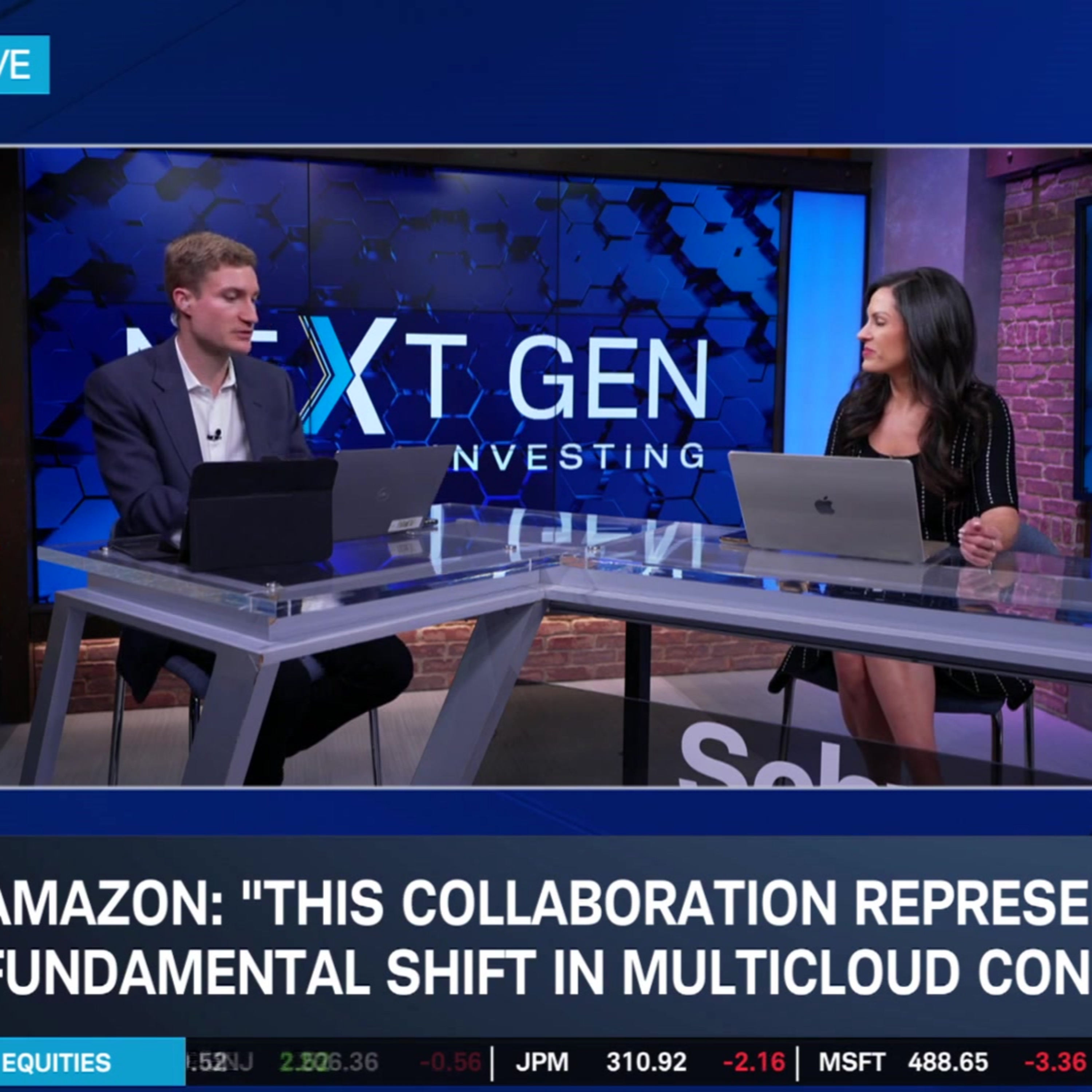 GOOGL & AMZN Form Multicloud Service, CRM Early Adopter