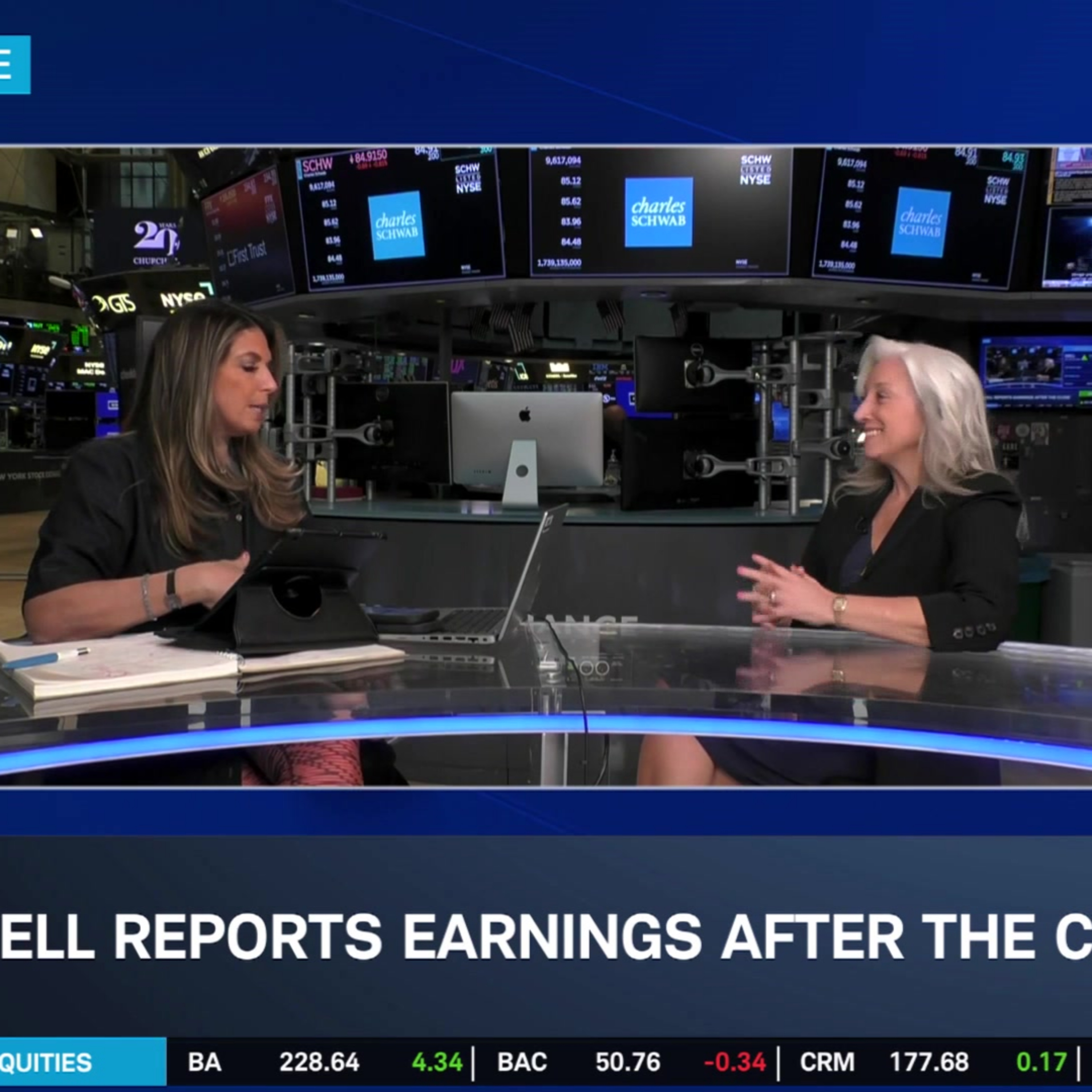 DELL Hits All-Time Highs & Looking Ahead to Earnings Report episode artwork