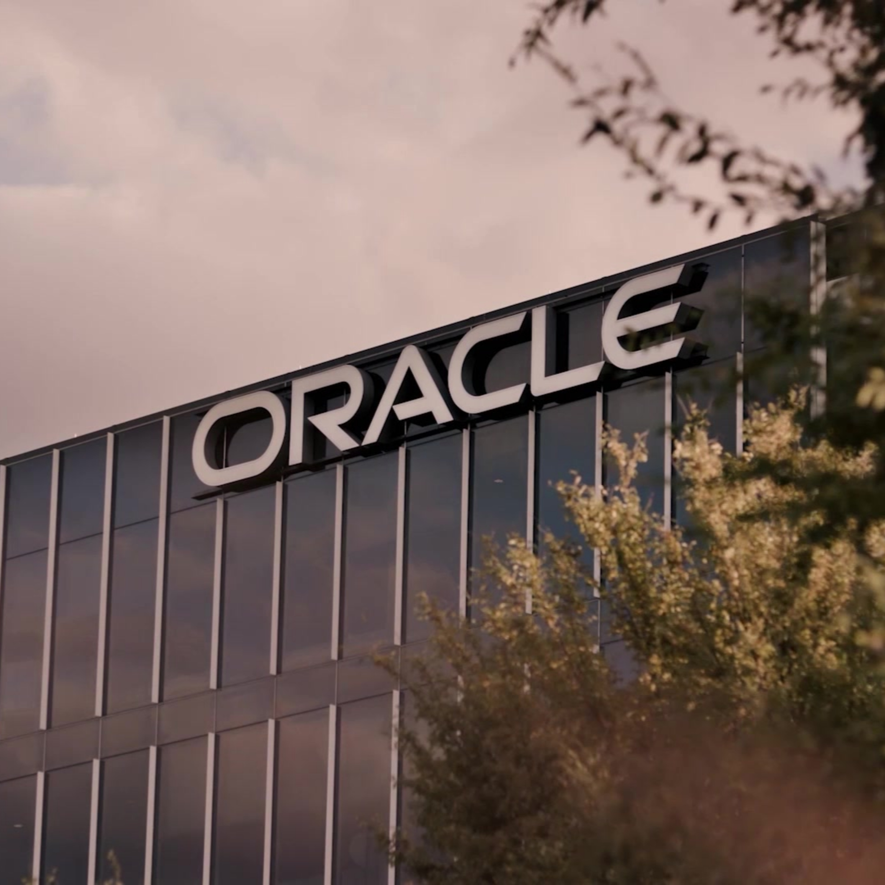 Stock Market Today: ORCL Earnings, TSM & SMCI Tumble episode artwork