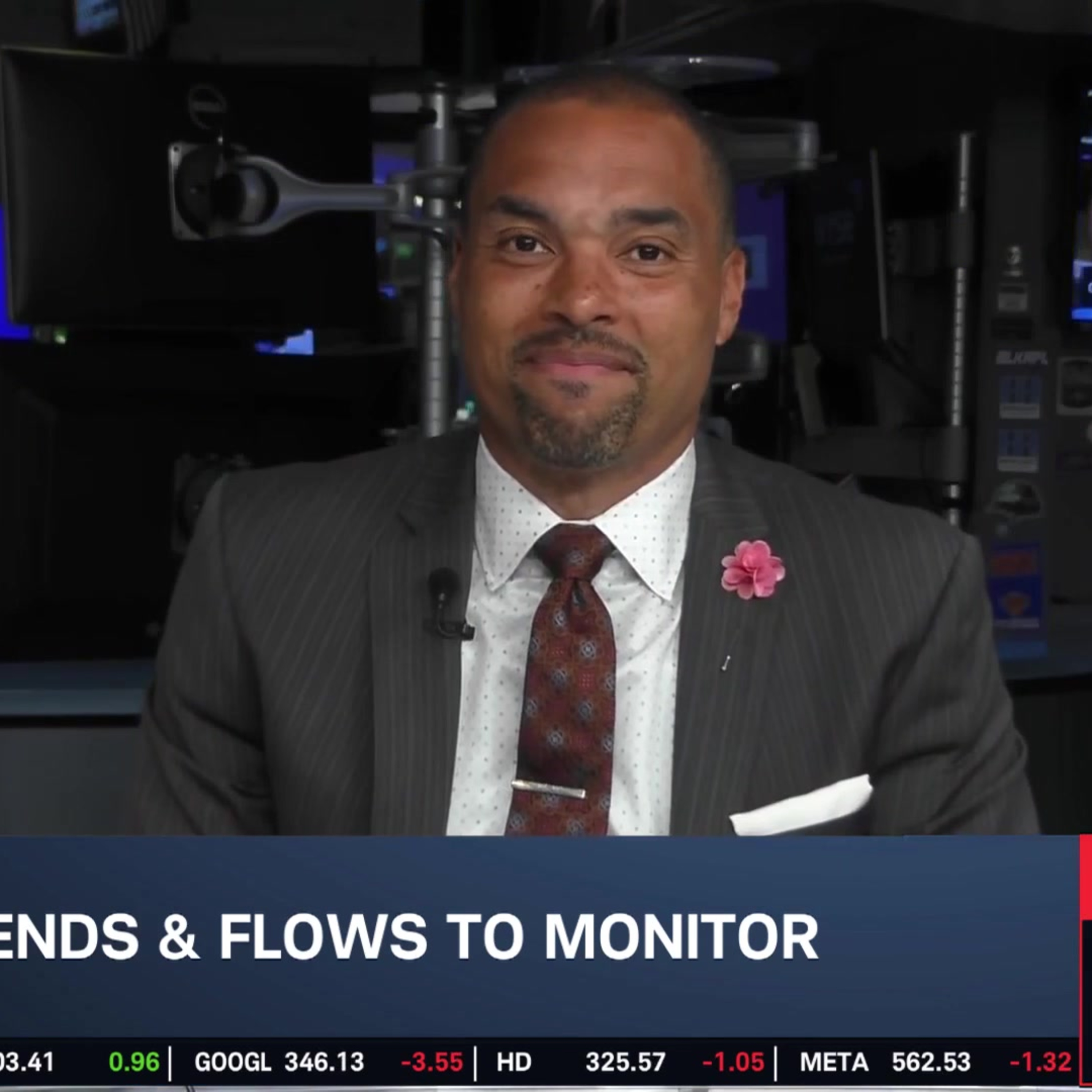 Investors Need More than Clarity: Tyrone Ross, Jr. on Bitcoin's Rebound Path episode artwork