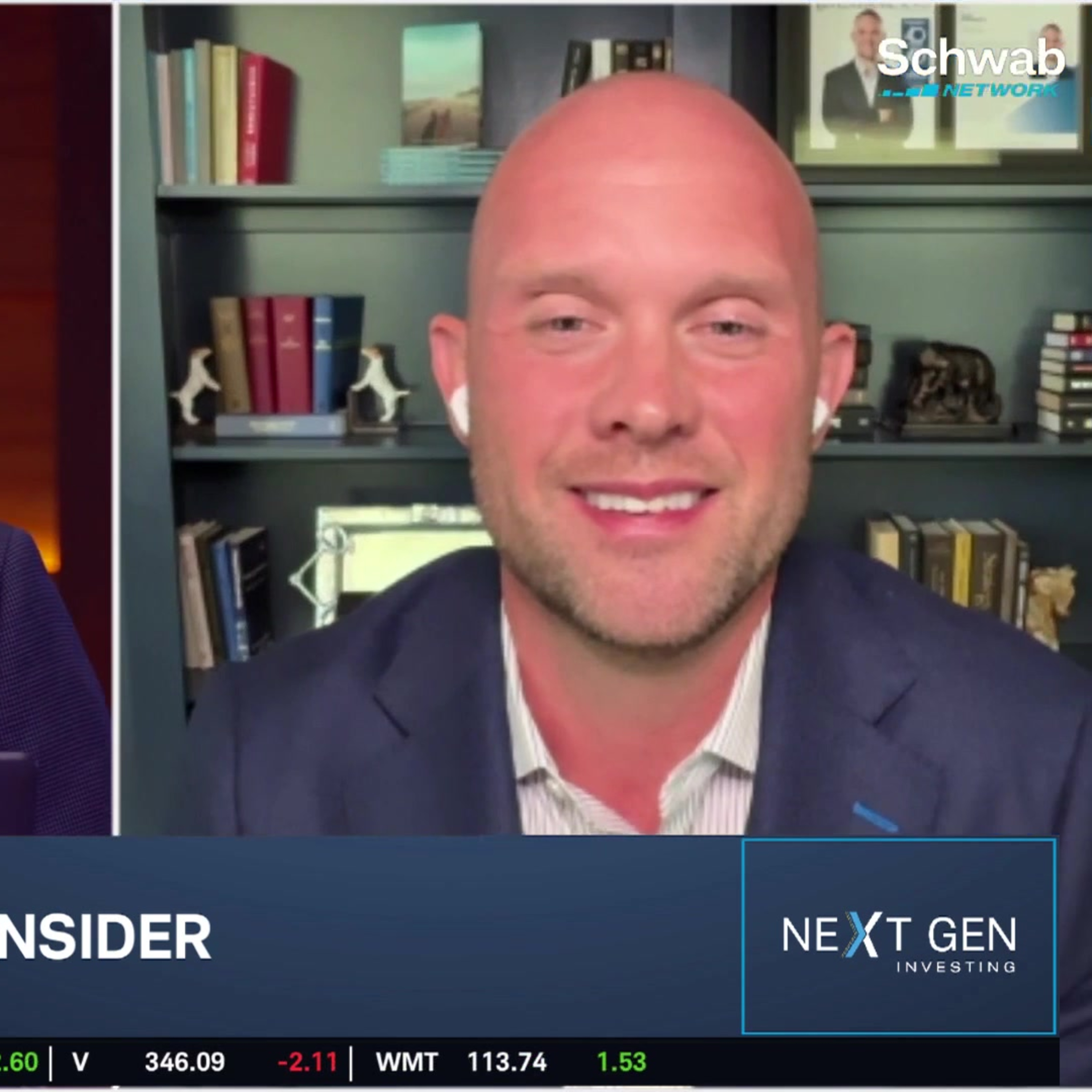 SPCX, AAPL, LLY & Identifying Best-Positioned "Mega Trend" Companies episode artwork