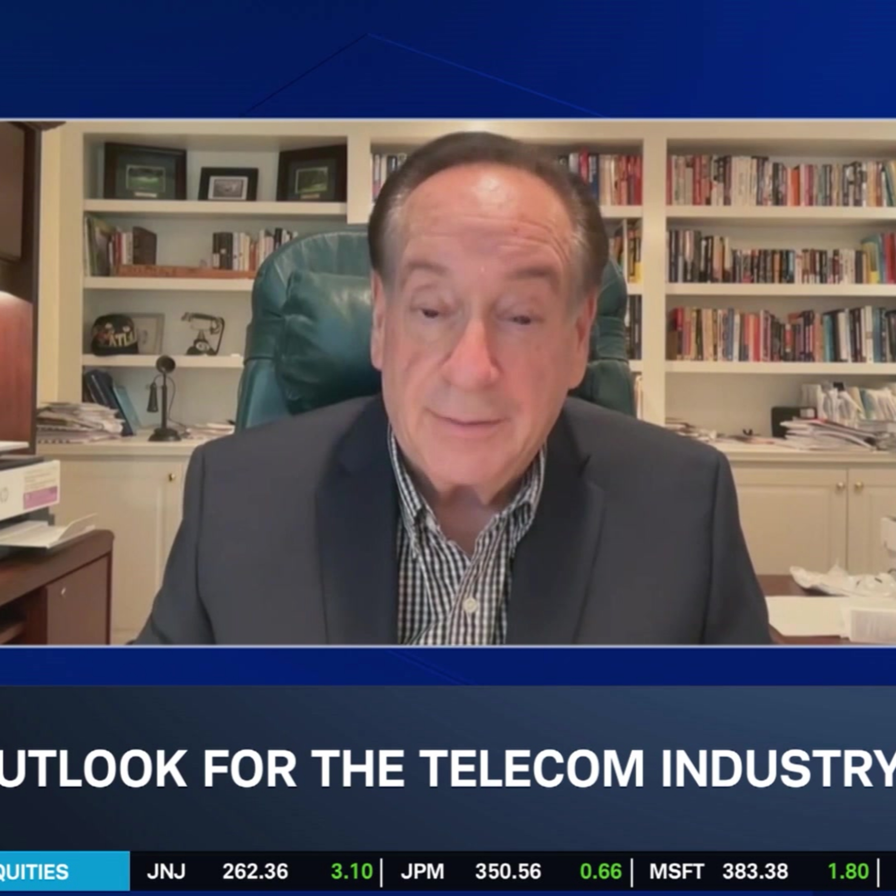 VZ Rallies & CHTR Hits 12-Year Low: Analyzing Earnings & State of Telecom Industry episode artwork