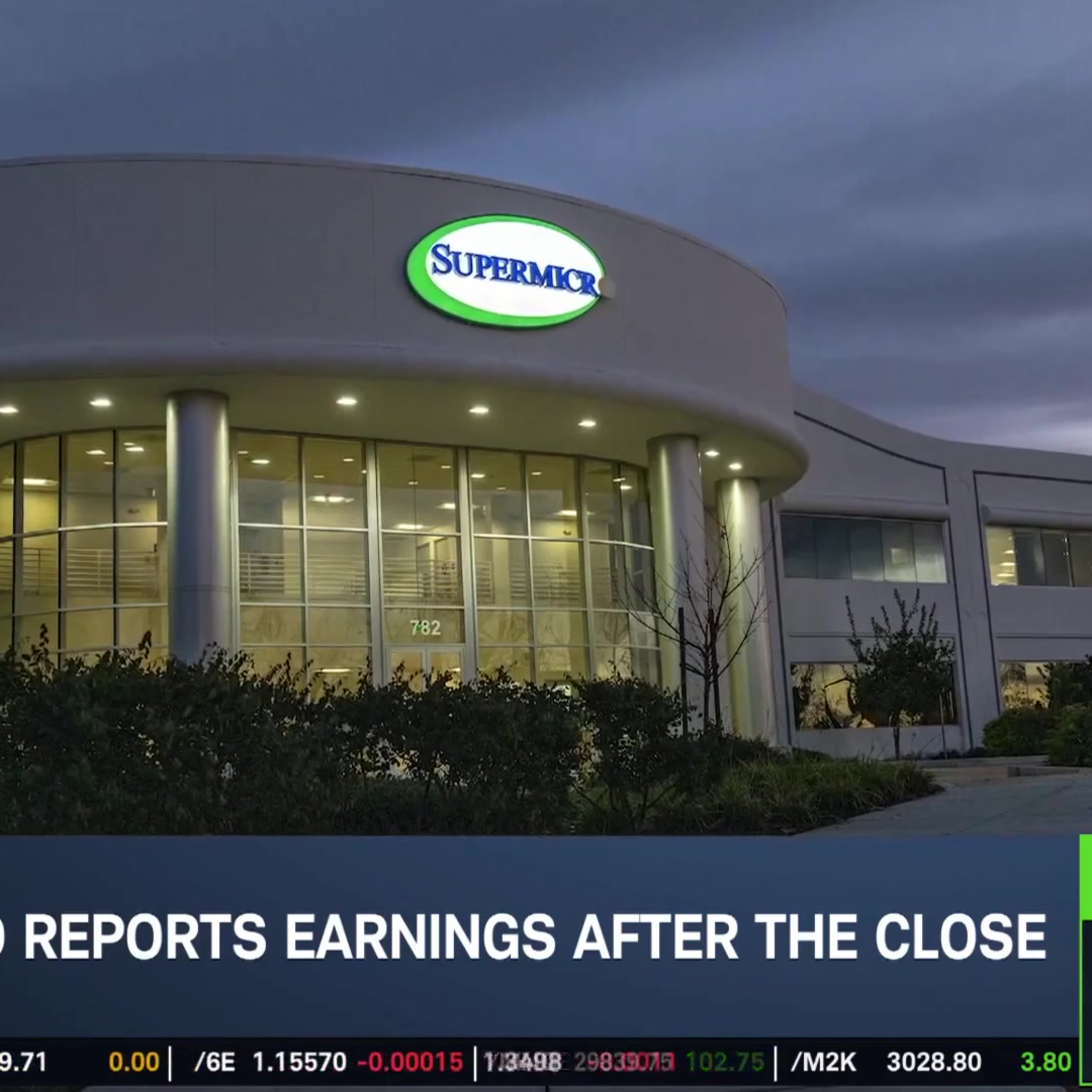 Options Corner: SMCI Earnings to "Rewrite the Story" for Momentum?