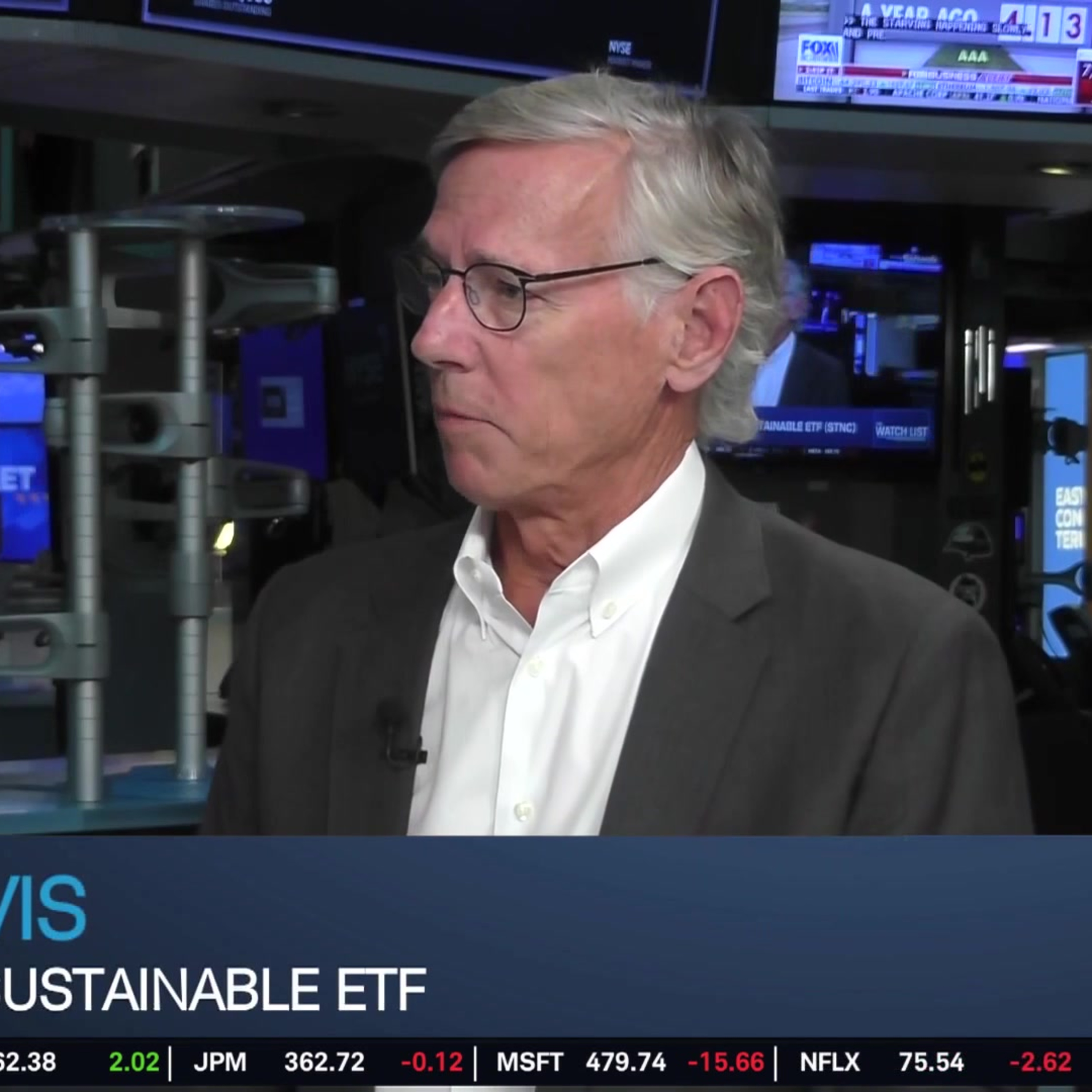 Bill Davis on Finding Value Amid Growth Stock Boom, Bull Case for AMD episode artwork