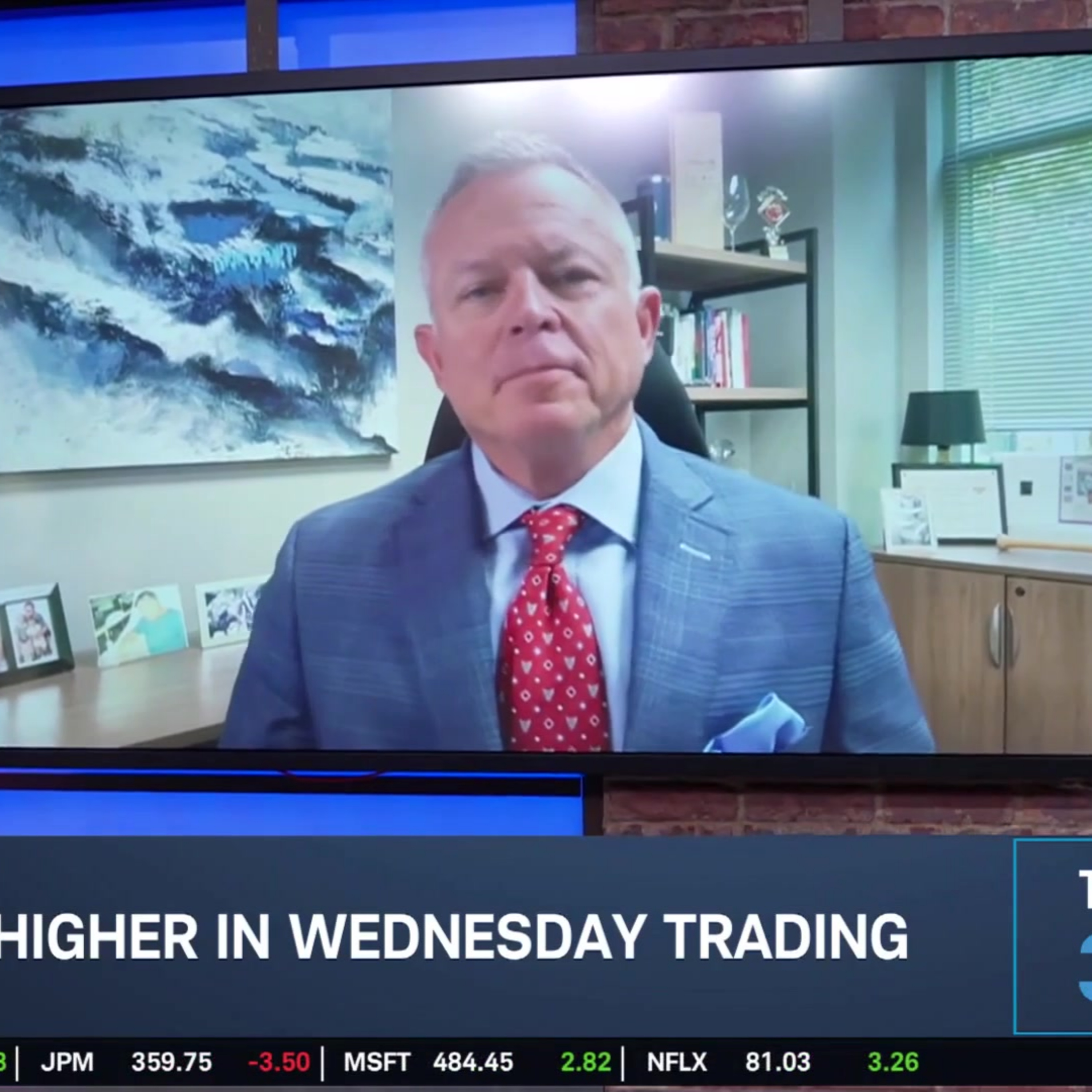 Energy & Metals: Next Big Winners of AI Trade?