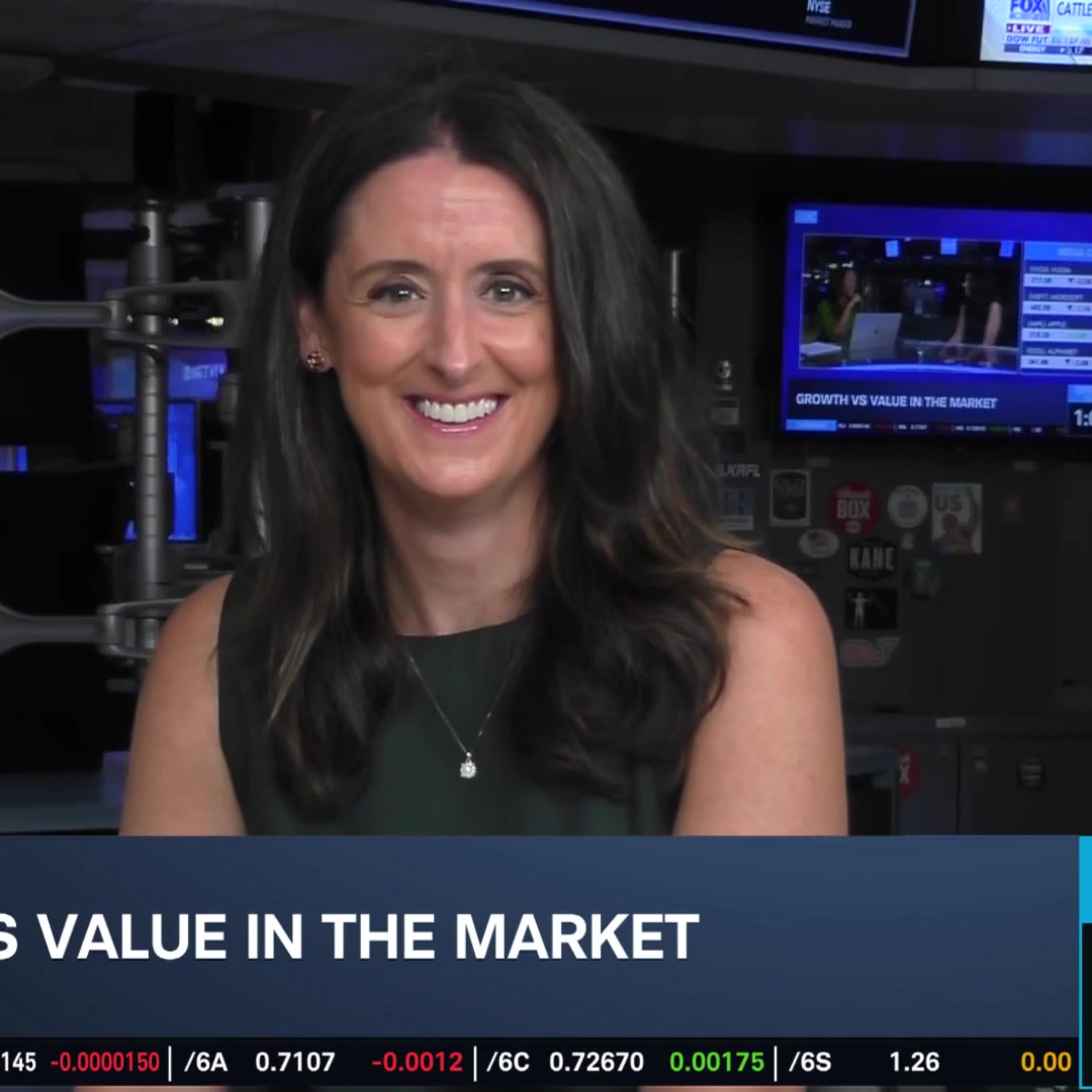 Debt Financing in AI Trade Causing Havoc for Growth Stocks