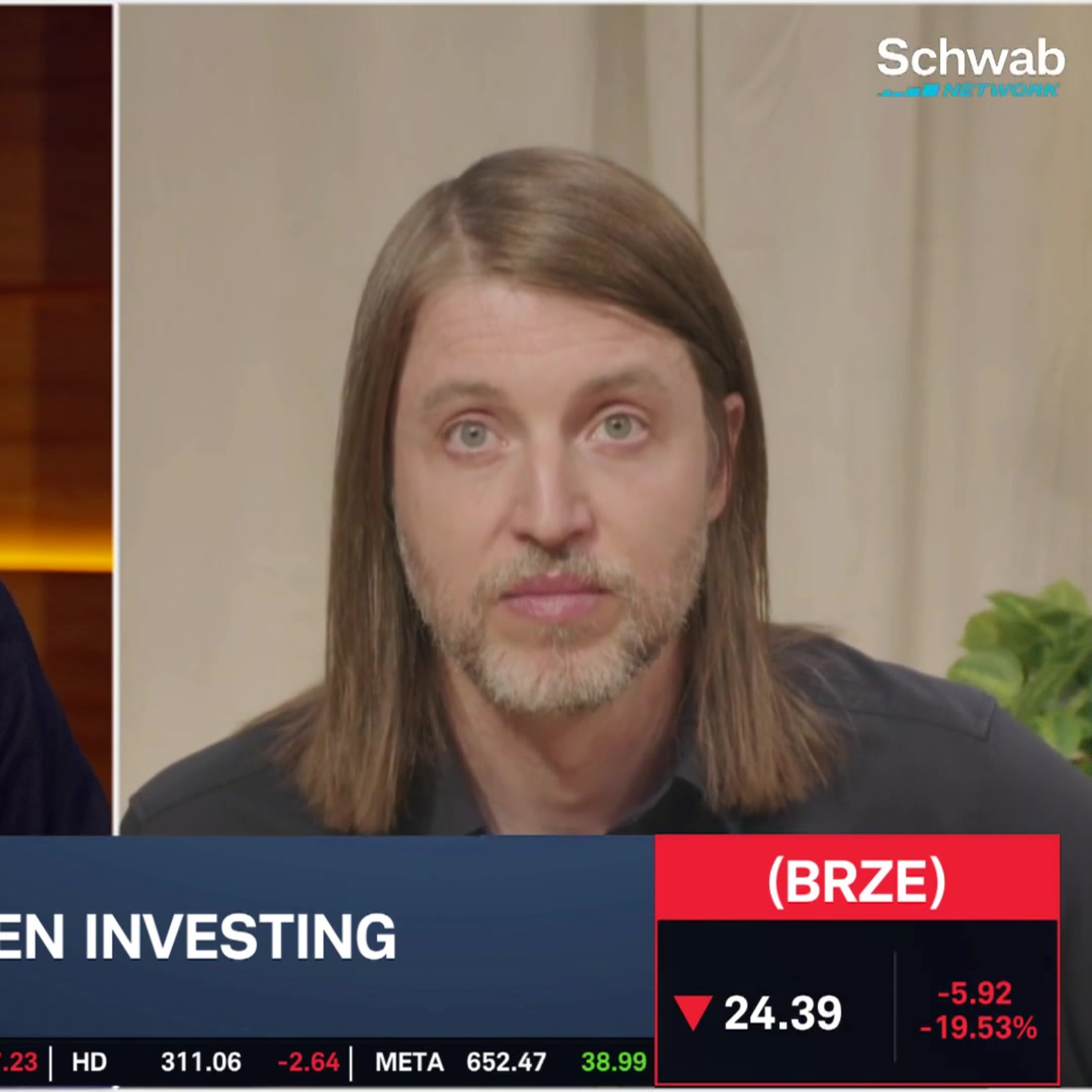 Braze (BRZE) CEO on Using AI to Shape Sports Streaming & Fantasy Leagues Episode cover