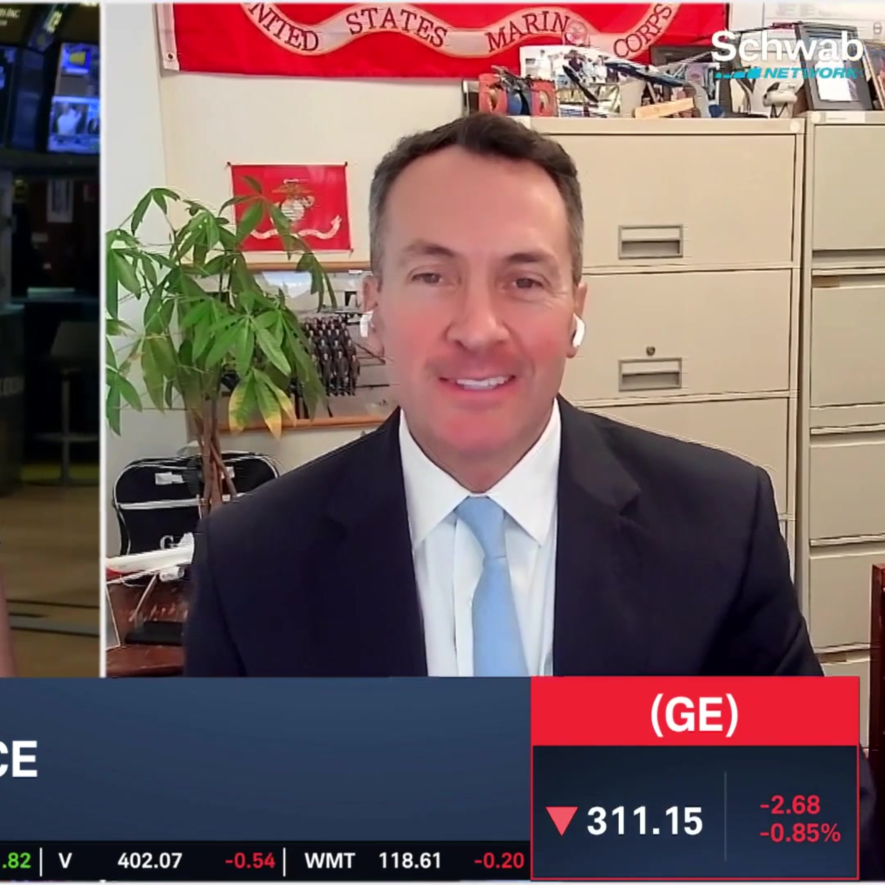 GE Aerospace: $200B Backlog, Growing Travel and an Earnings Options Trade Episode cover