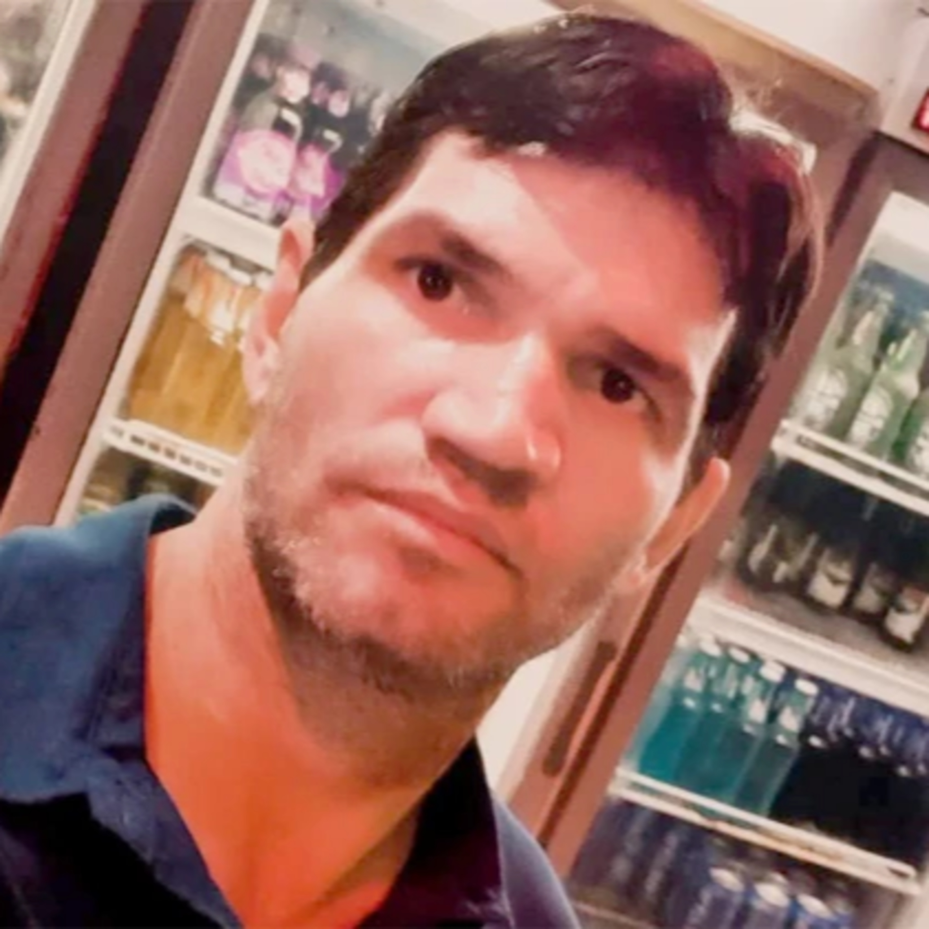 Dono de bar será julgado por assassinato de jovem na Rua da Lama