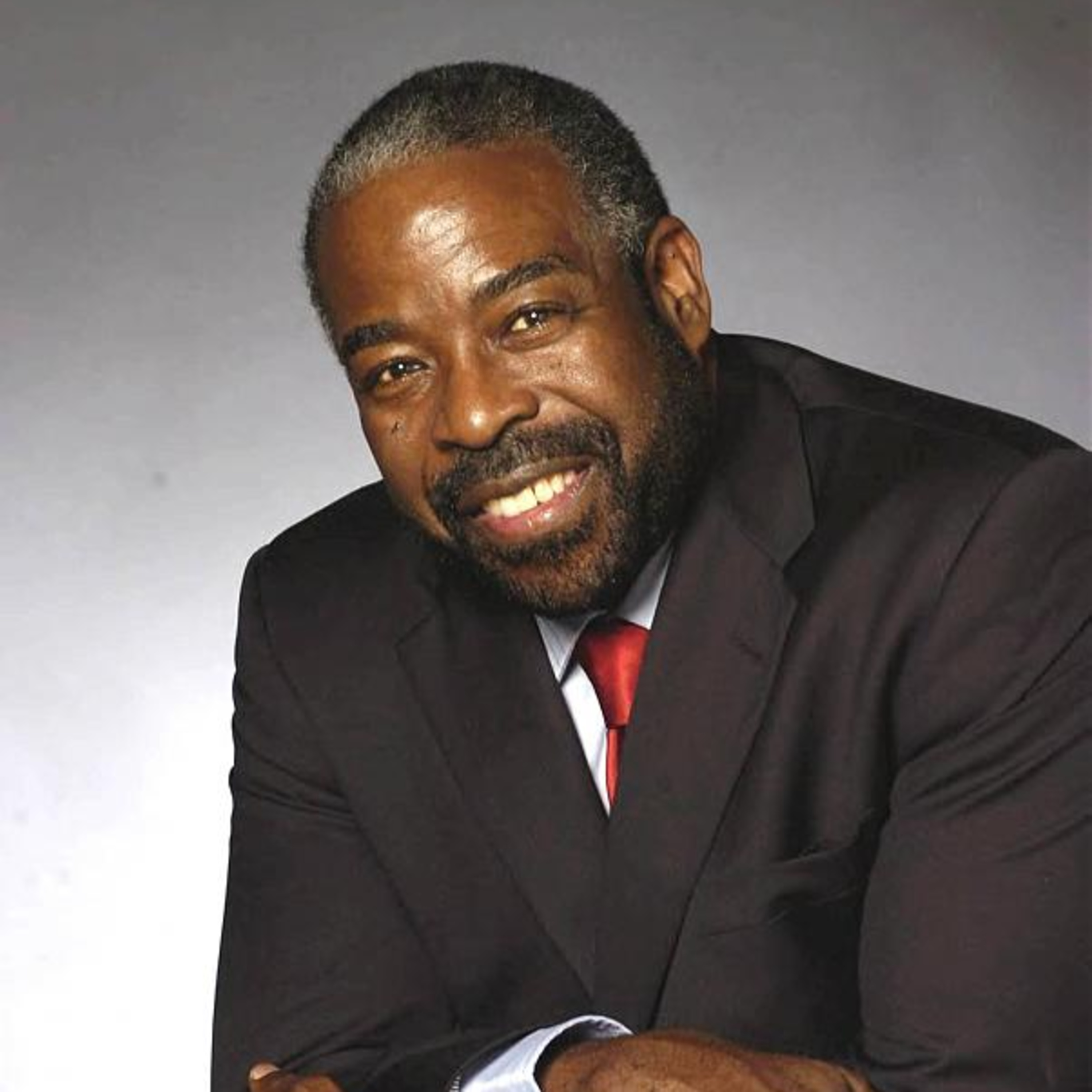 cover of episode Les Brown: Change Your Life By Being Consistent