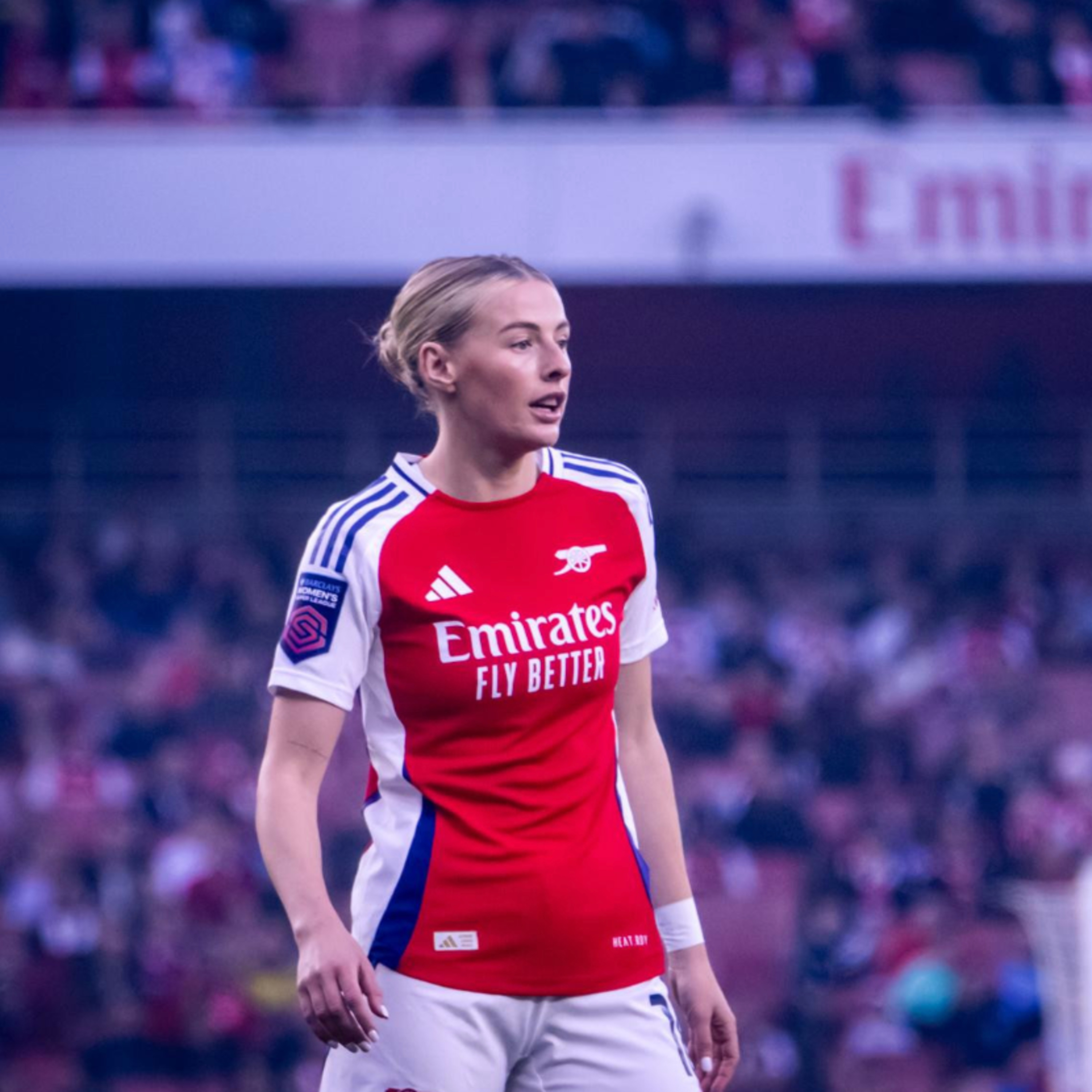 Episode 54: Chloe Kelly signs permanently and Euro 2025 is underway! episode artwork
