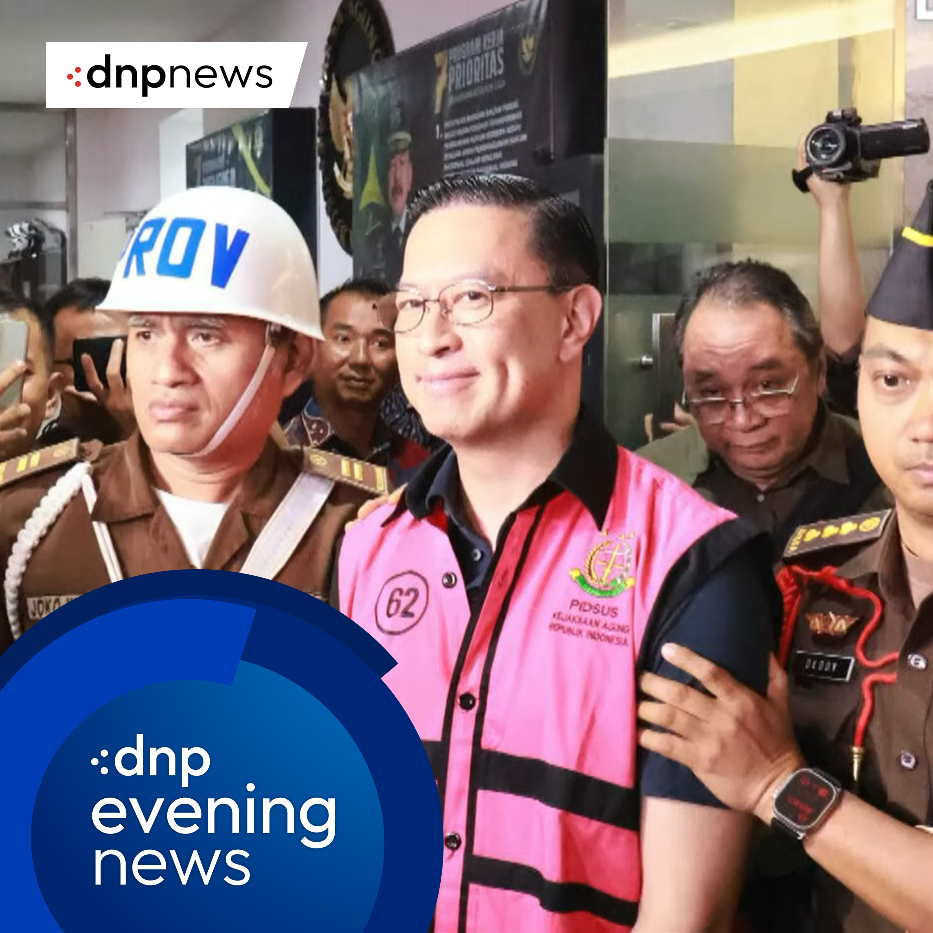 [BREAKING] Tom Lembong Jadi Tersangka Kasus Korupsi Impor Gula! - DNP Evening News (29/10/2024) episode artwork