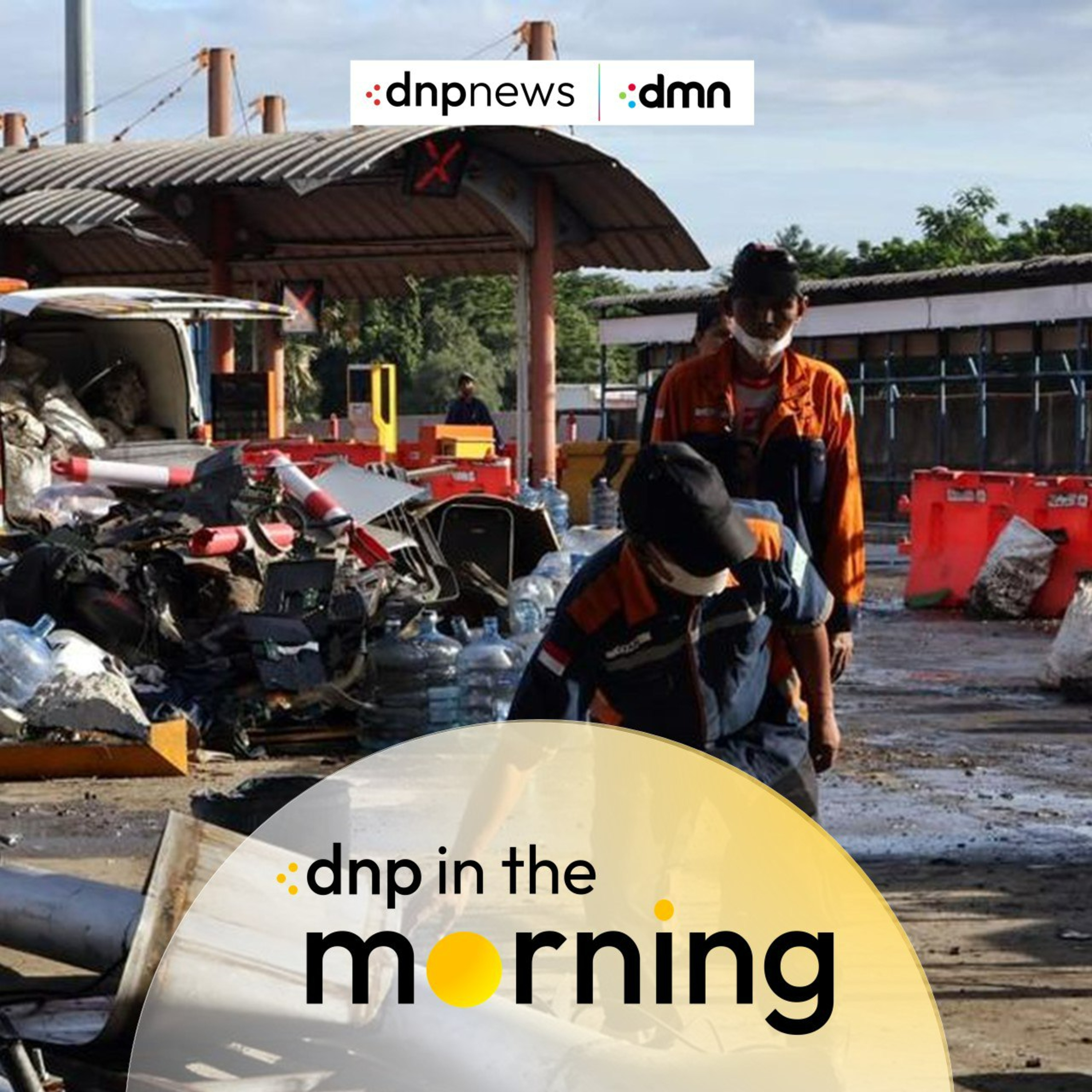 Kecelakaan MAUT di Gerbang Tol Ciawi, 8 Orang TEWAS! - DNP In The Morning (06/02/2025) episode artwork