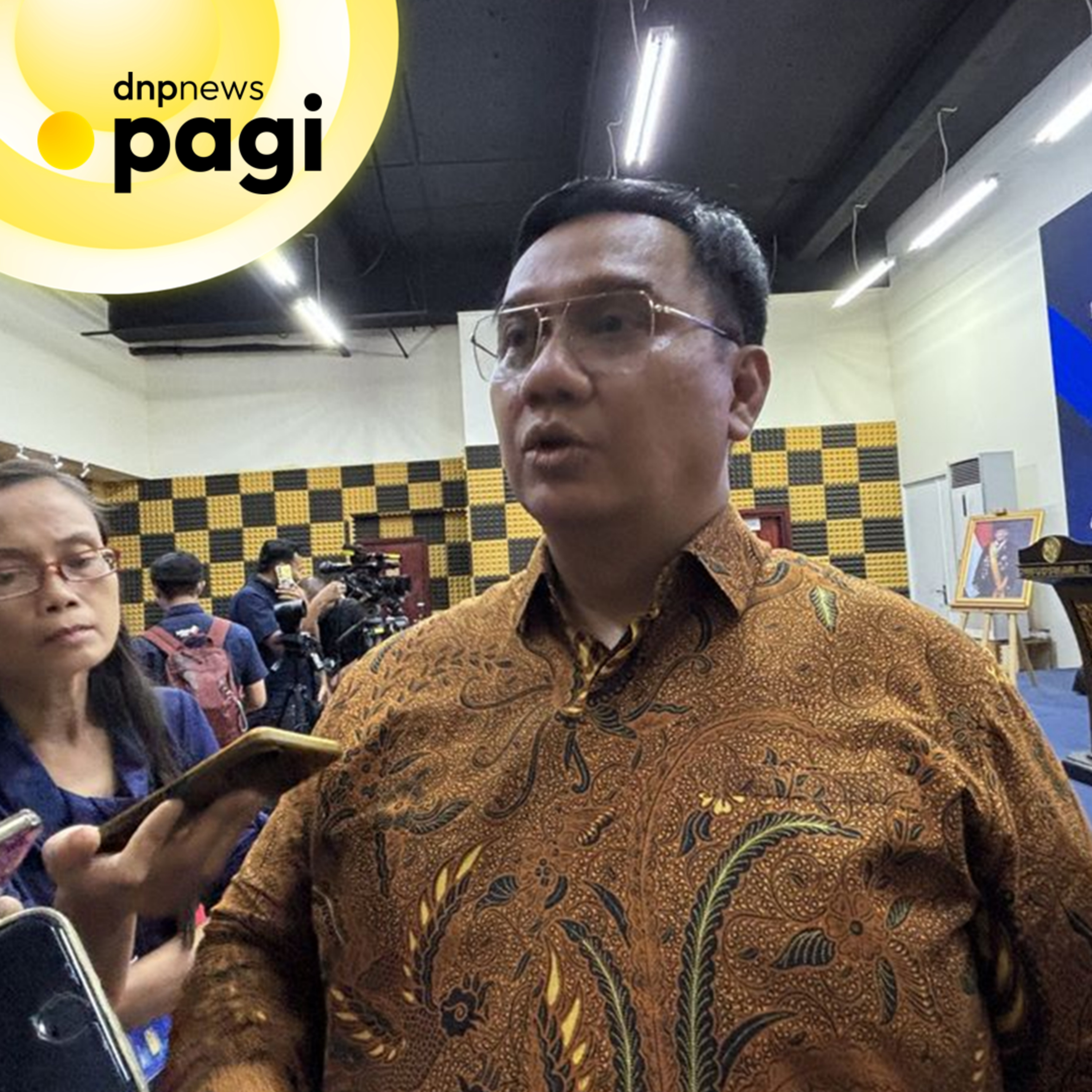 Ombudsman Temukan PENYIMPANGAN Proses Bahan Baku Masakan MBG! | DNP News Pagi (01/10/25) episode artwork