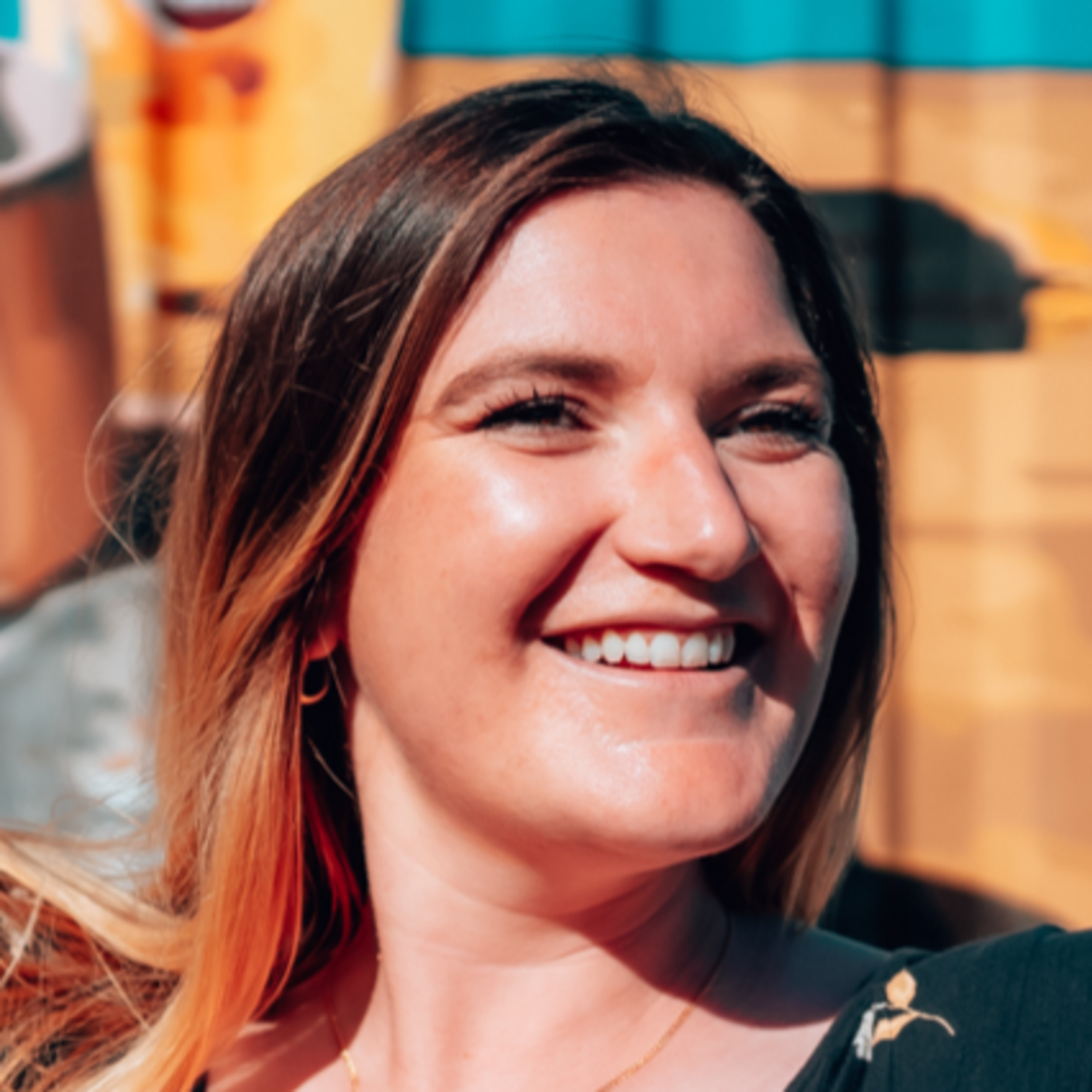 Leonie in Lisbon: A French Entrepreneur’s Journey to Her Qiosque episode artwork