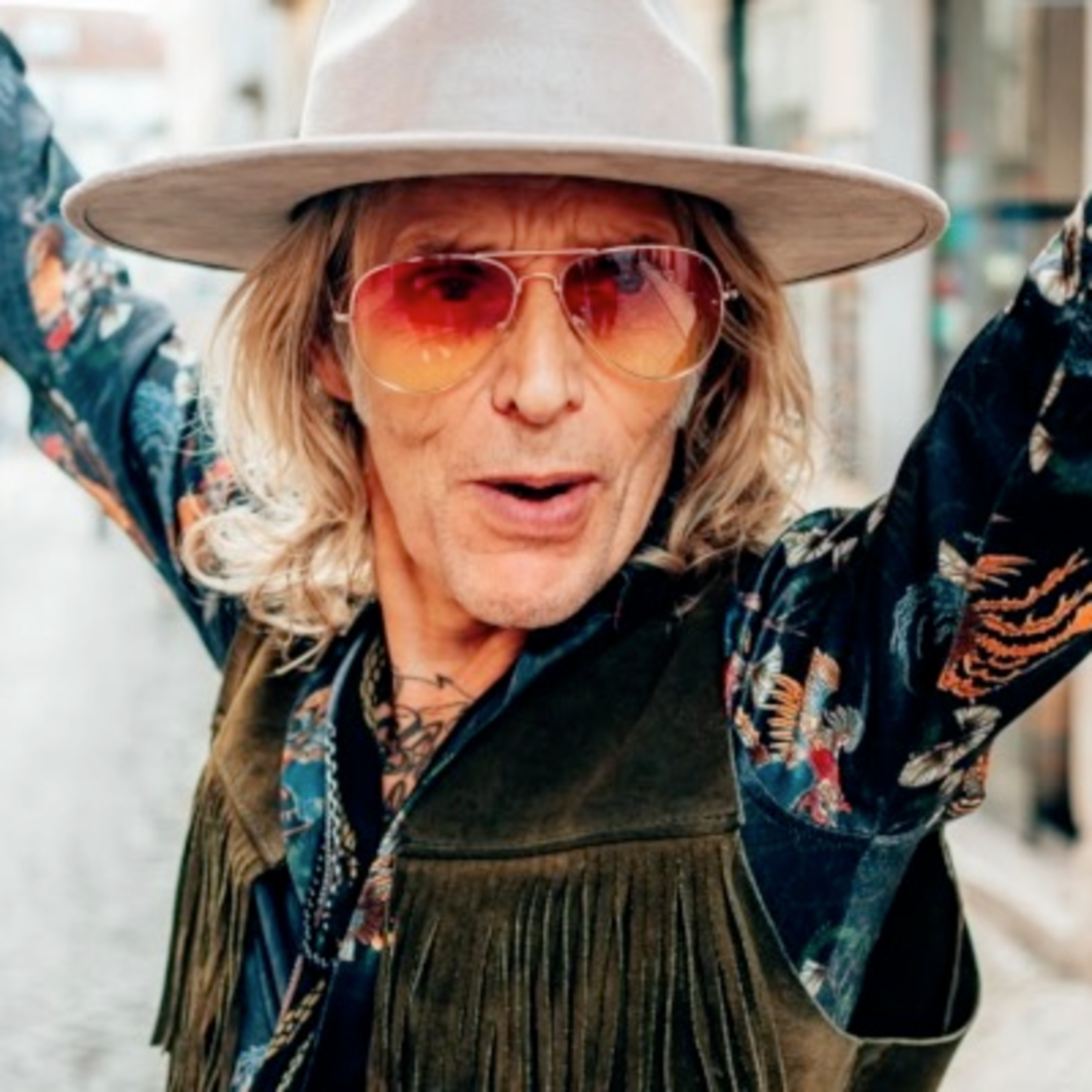 From DJ to Lisbon's Top Hairdresser: Meet Antony Millard episode artwork