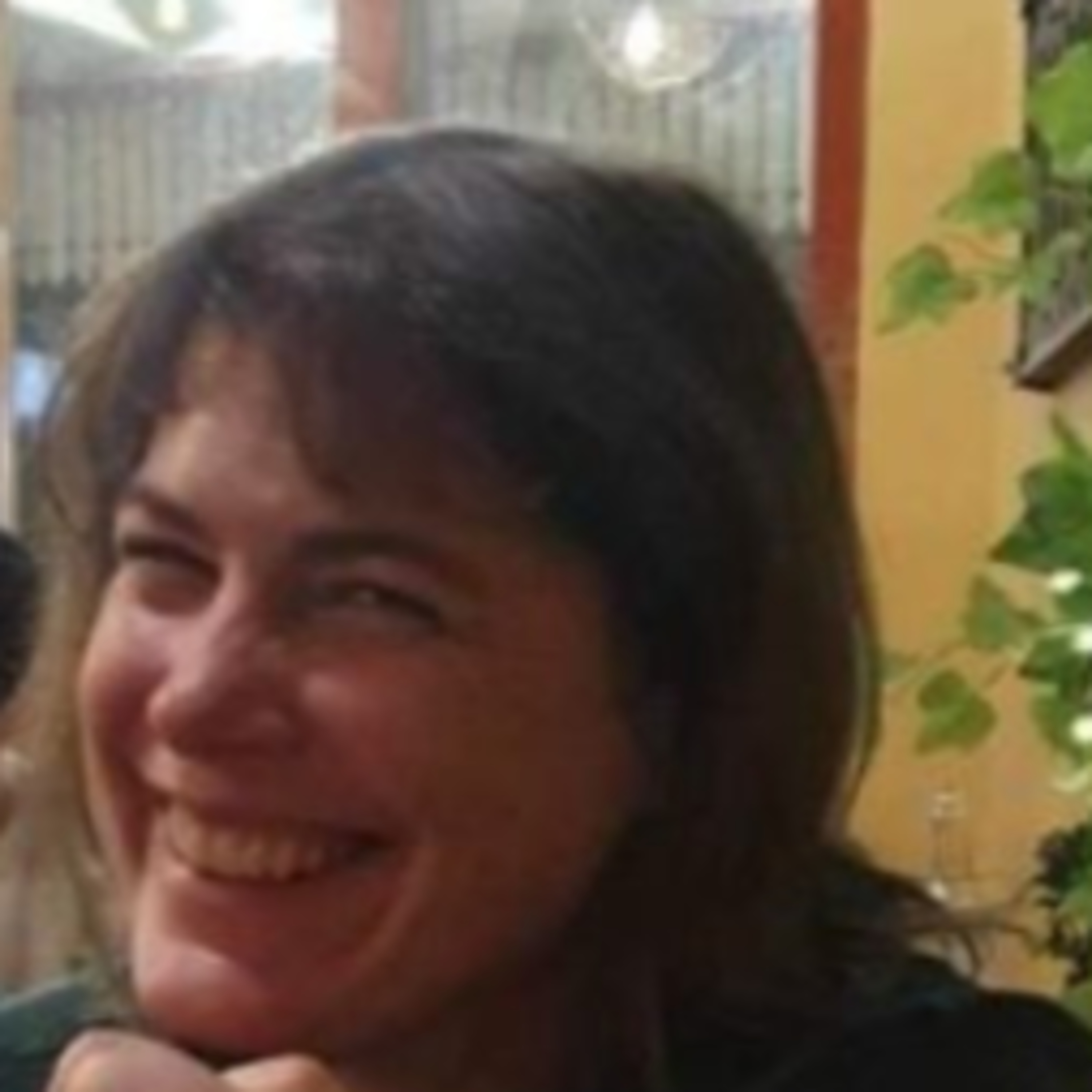 Episode 2 - Transitioning to Tech: Sarah Cawsey's perspectives on her experiences transitioning to tech episode artwork