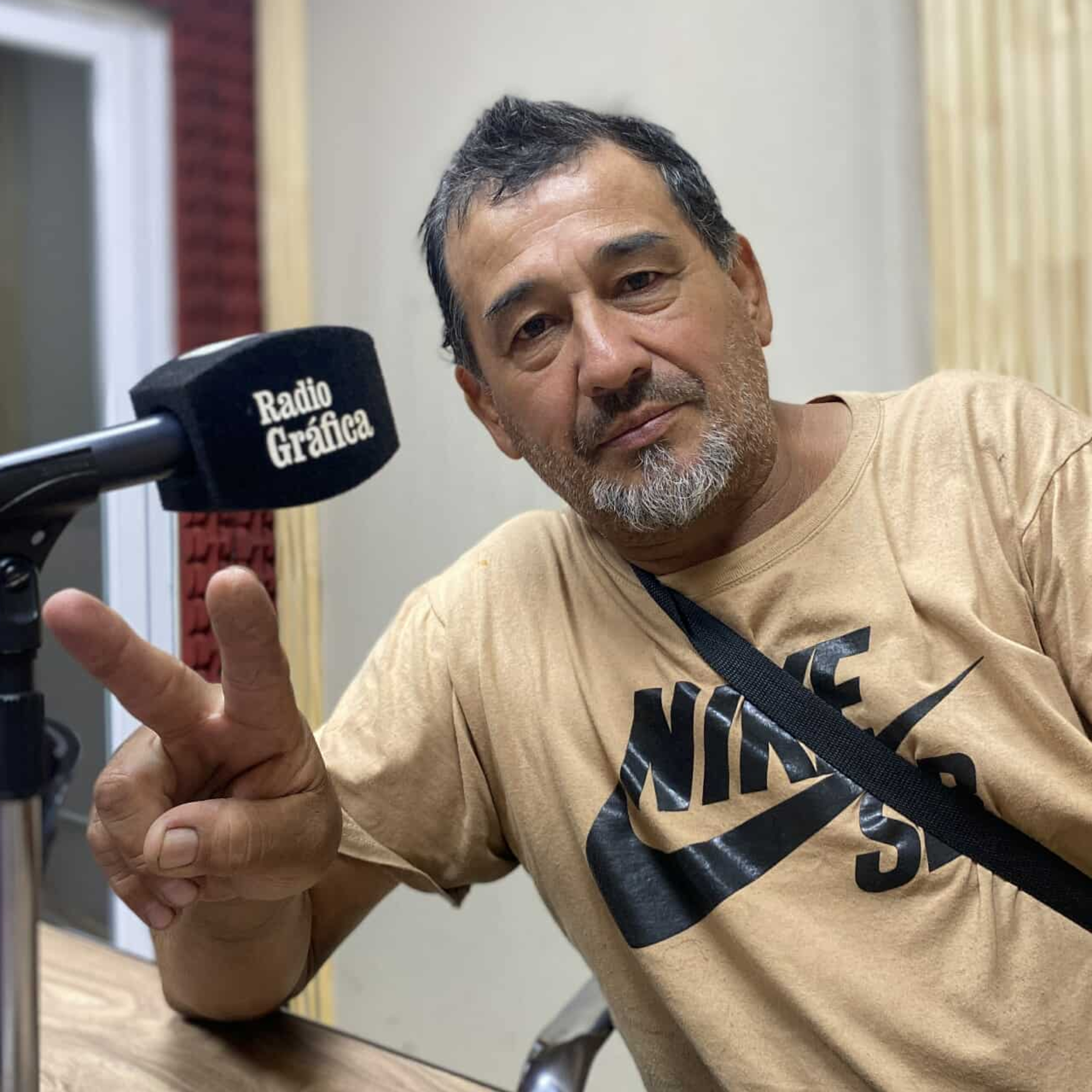 Gustavo Cali Ojeda con Laucha Fernández Elem | El Cafecito #28 episode artwork