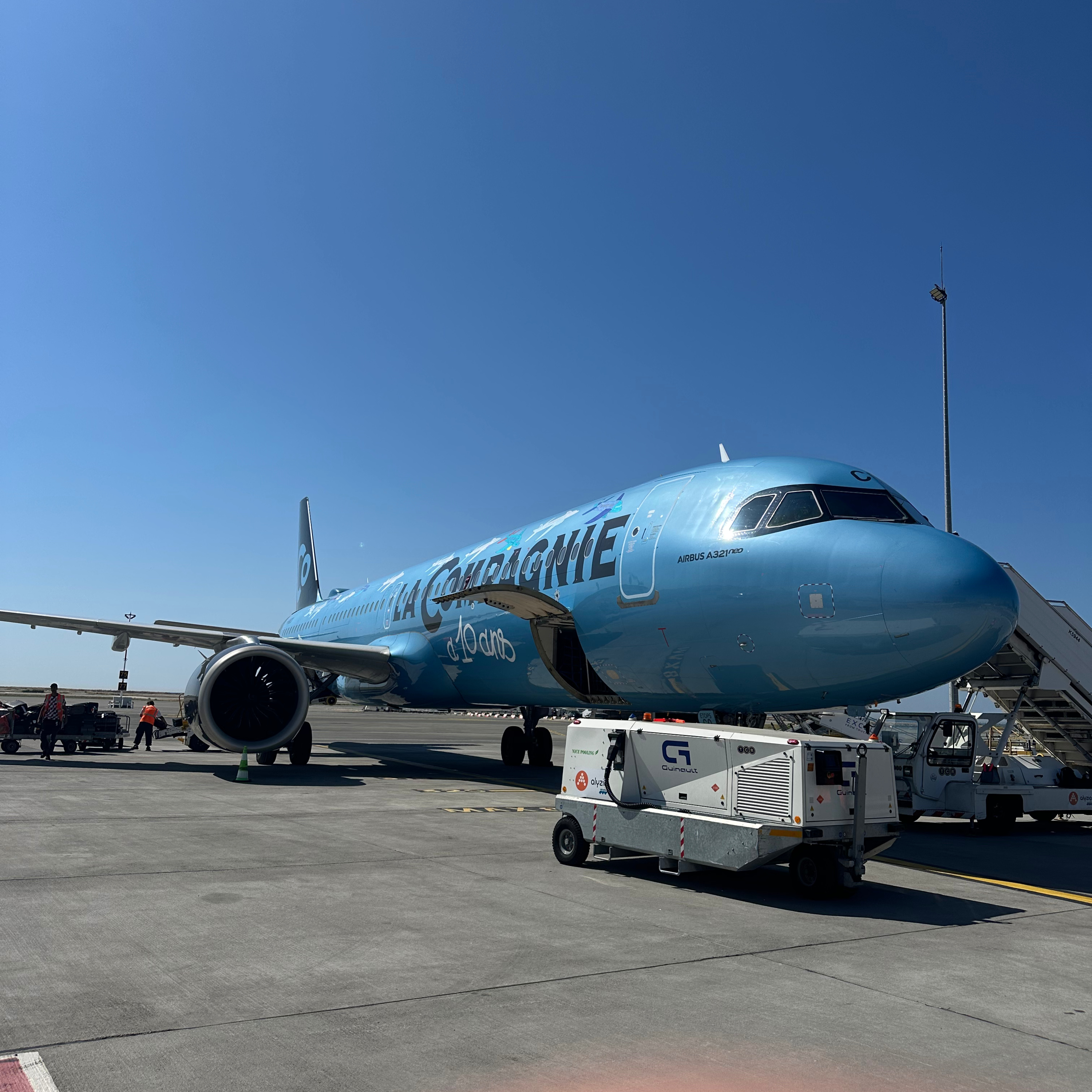 The Best Way to Fly to Europe is On a Narrowbody Jet! (Episode 23) episode artwork