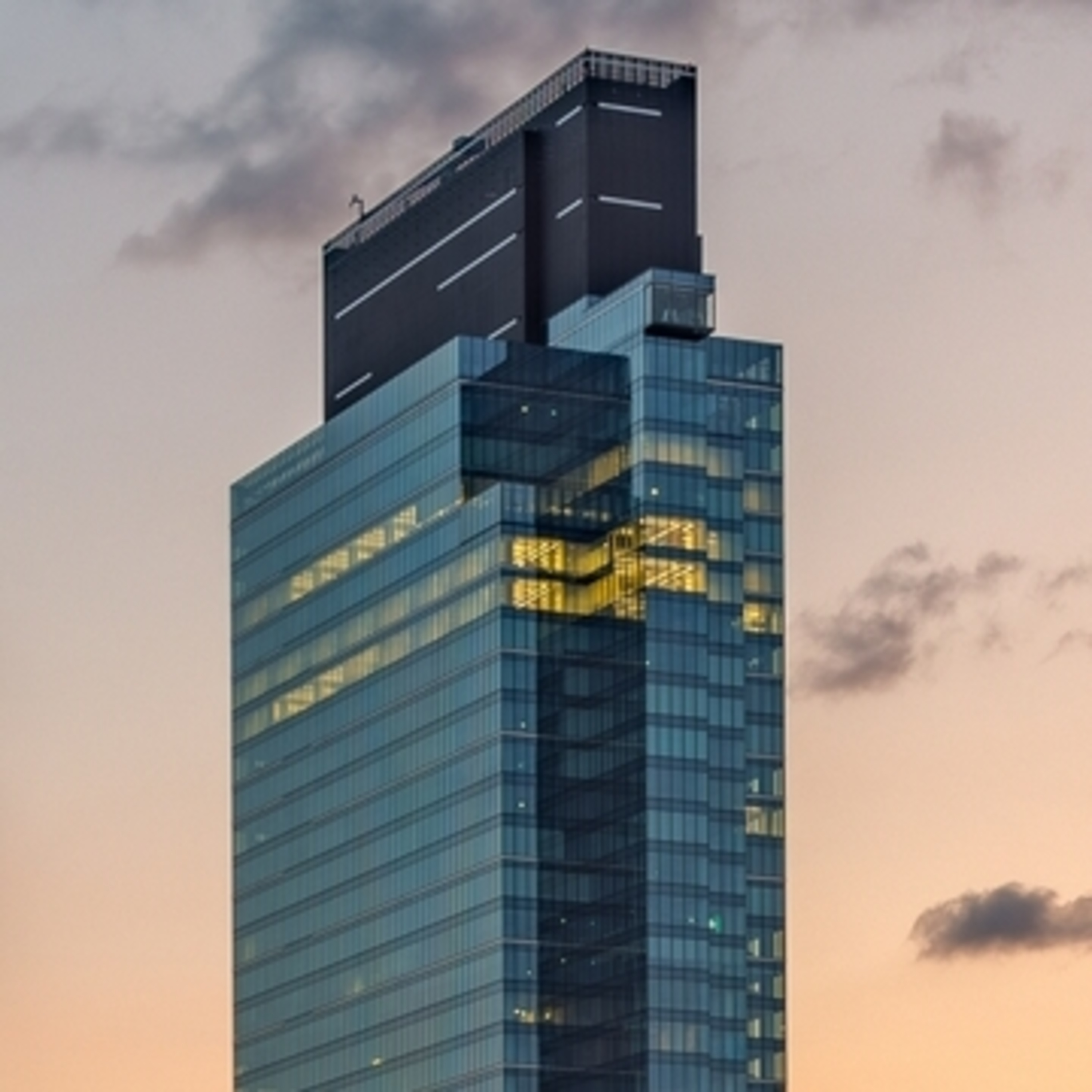 Estate FM
