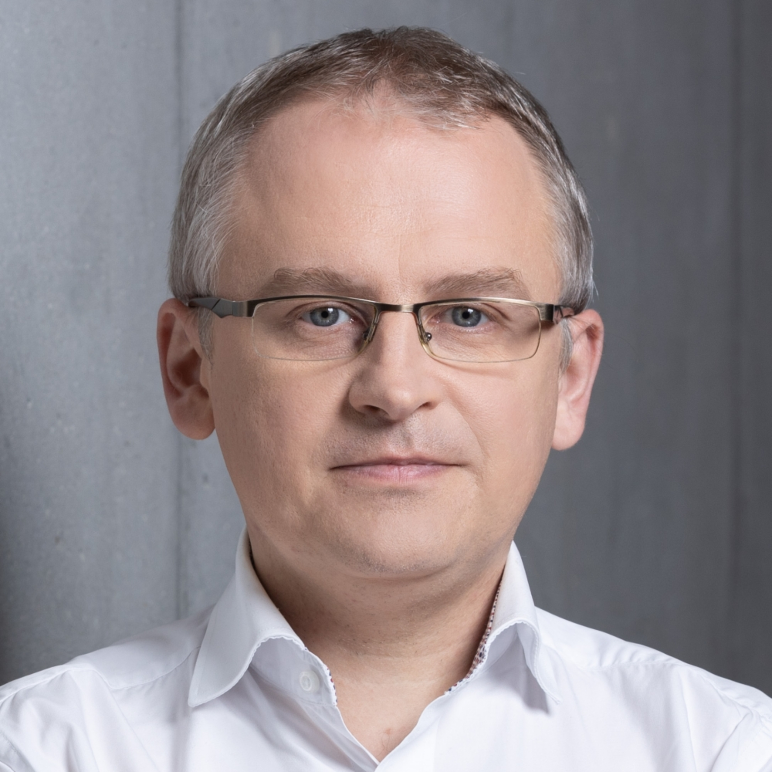 [PL] 2025 Wrapped & 2026 Loaded: Przemek Łachmaniuk of CBRE episode artwork