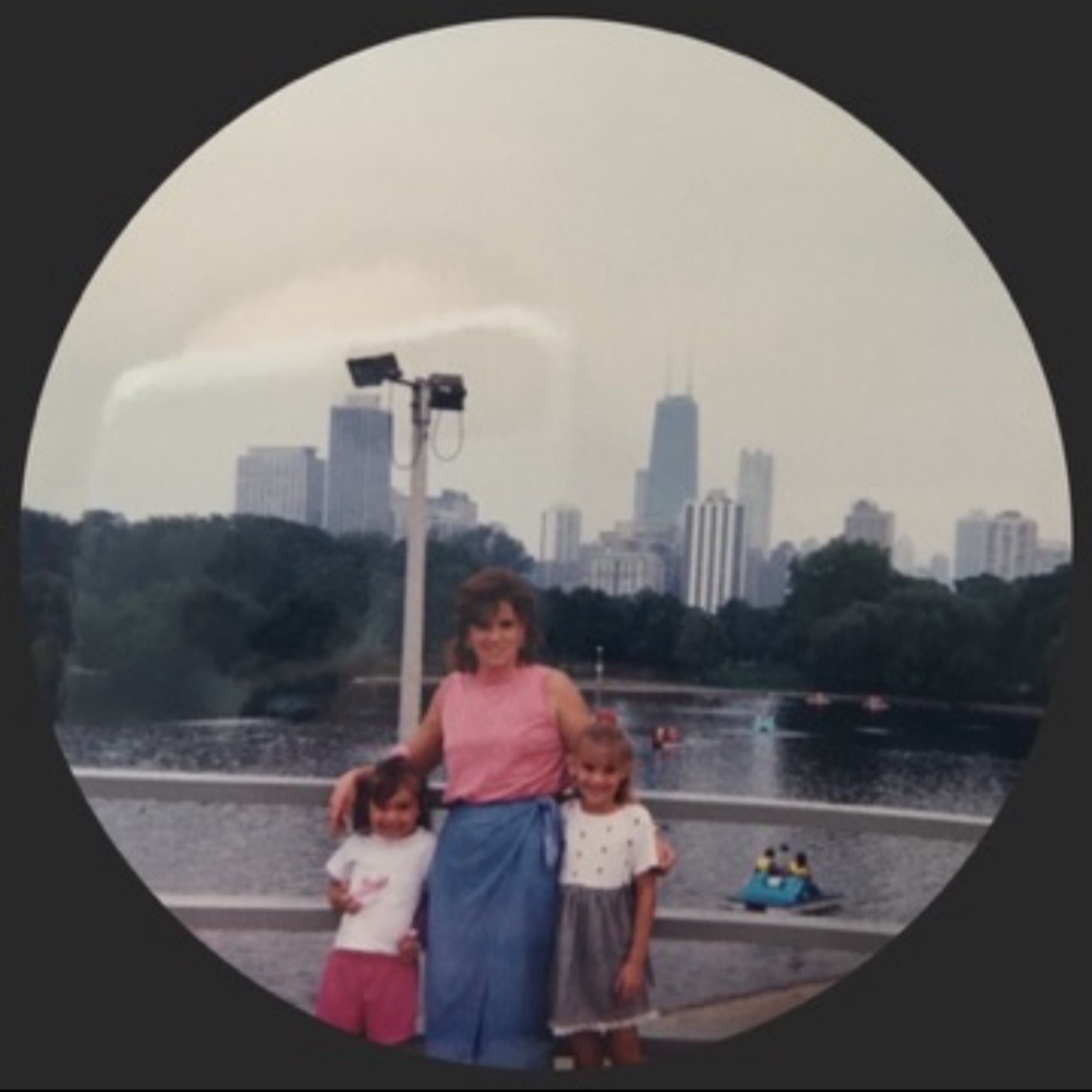 Cover art for Little Haunts #4 - Haunted Chicago