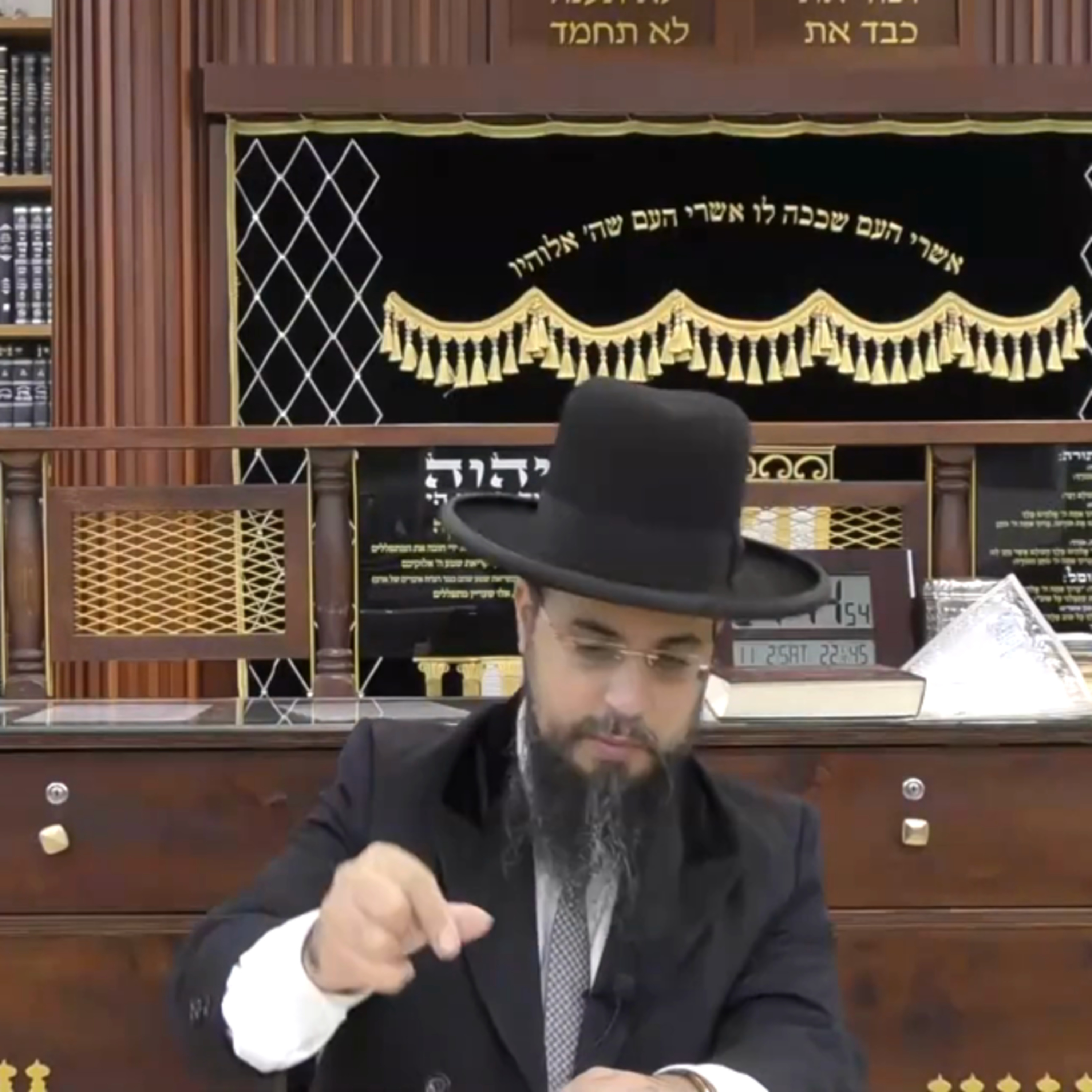 מו"ר הגאון הרב שקד בוהדנה שליט"א - ספר התניא שיעור מה: פרק מז' episode artwork