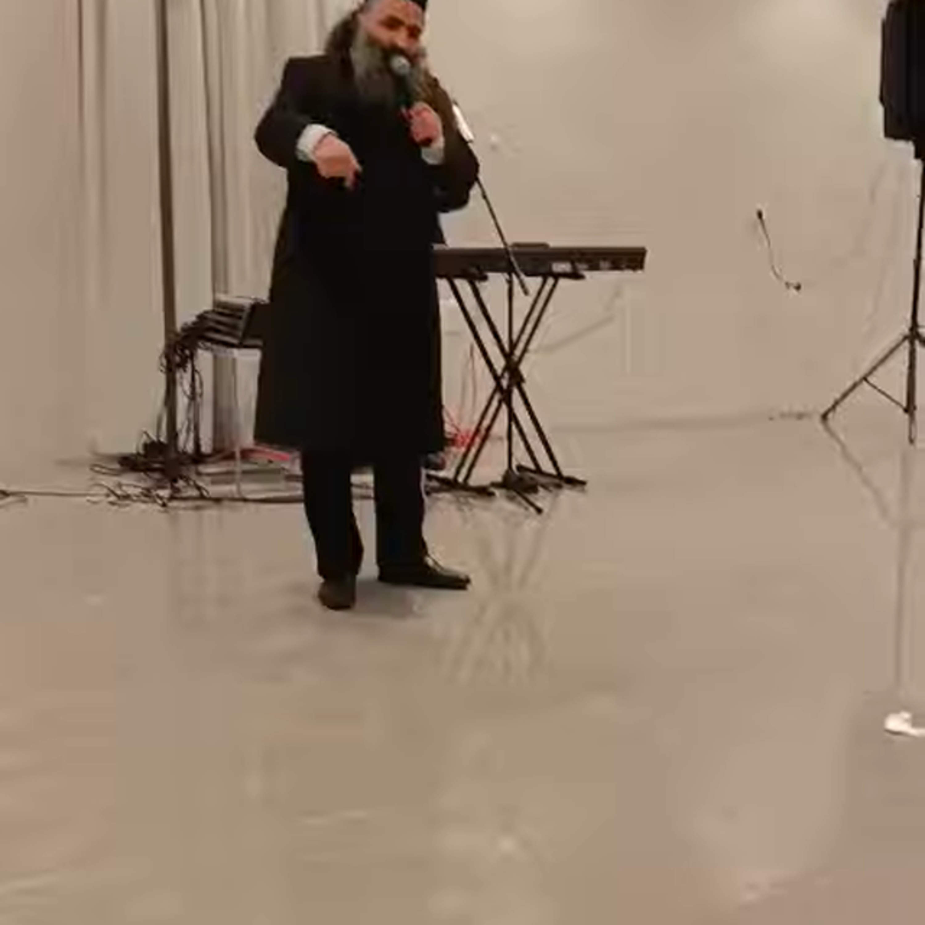 הדפסת התניא במרוקאית episode artwork