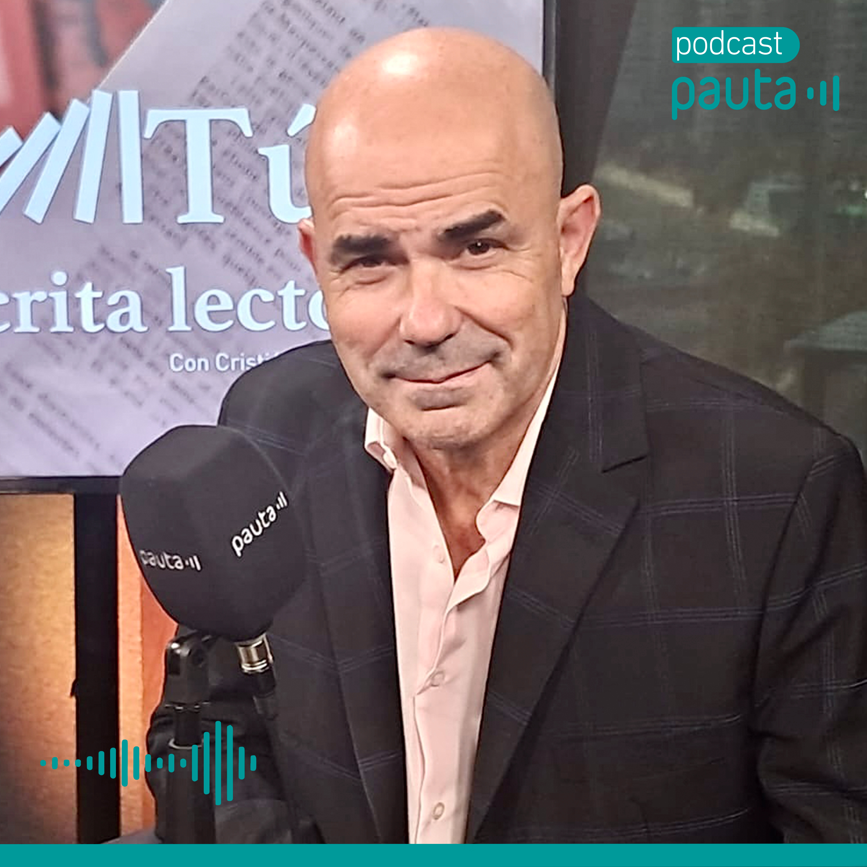 Eduardo Sacheri y la escritura como una forma de vivir con más intensidad