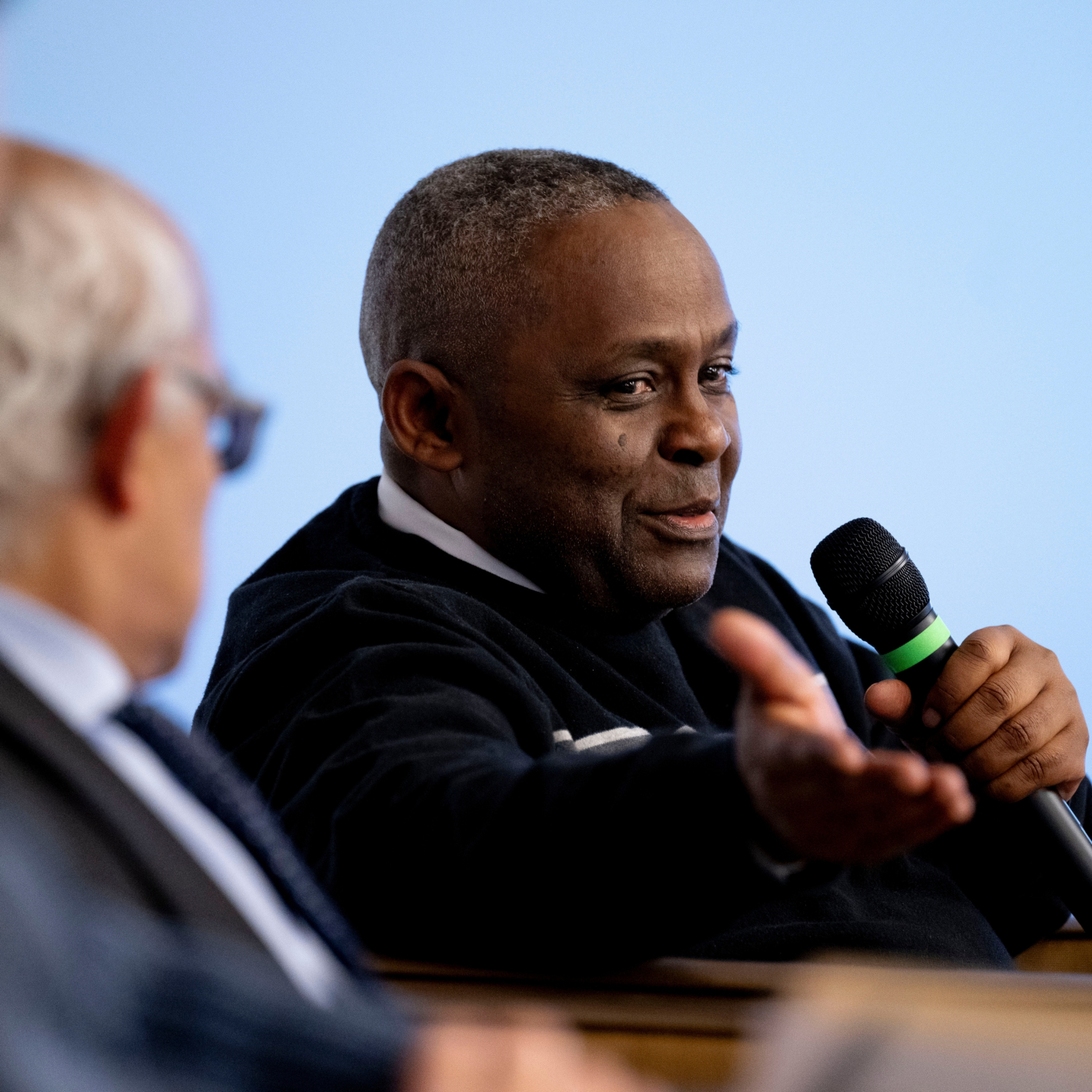 Live from the Buffett Reading Room