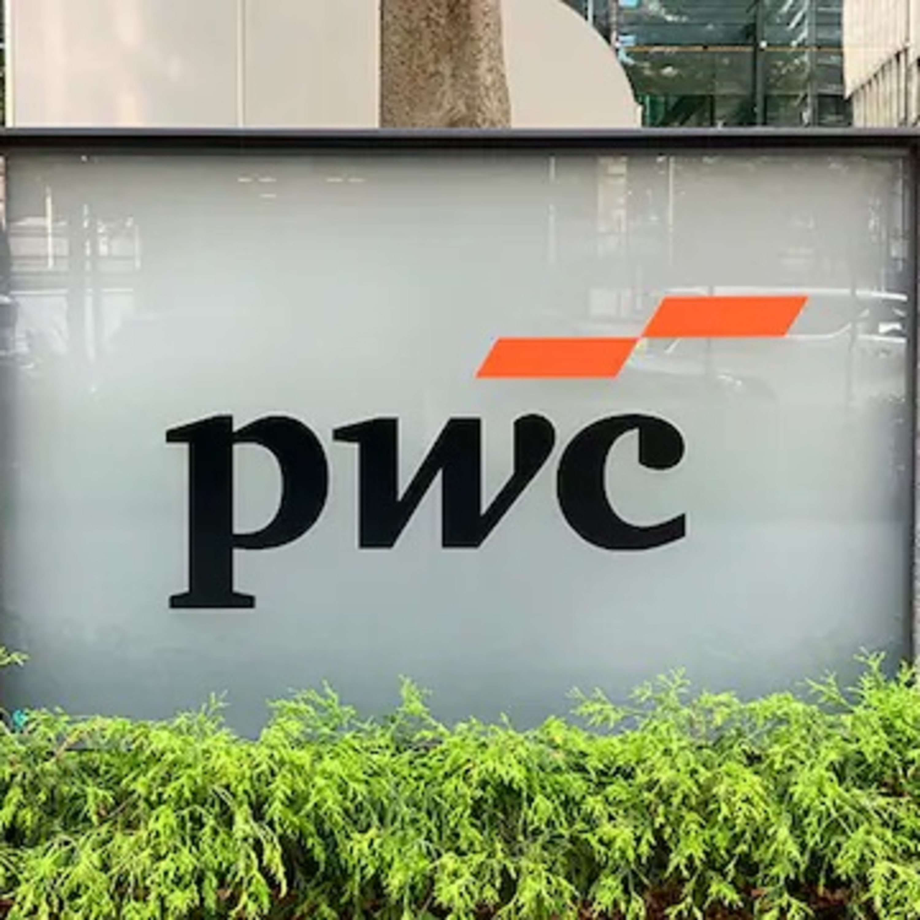 E42 | 从1000万到1600万：揭秘PwC日本Manager的“搞钱逻辑”与职场真相 episode artwork