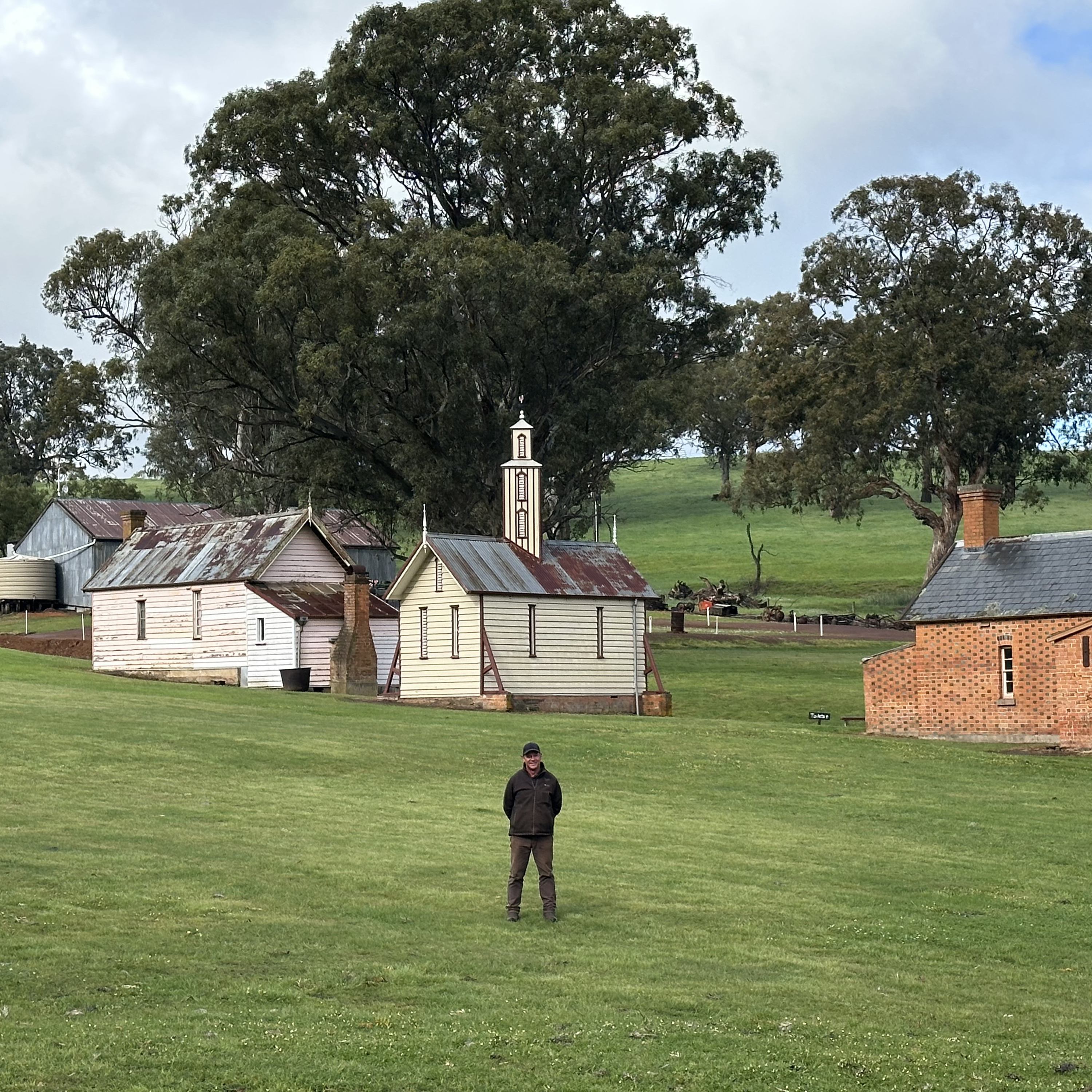 Casterton Connections