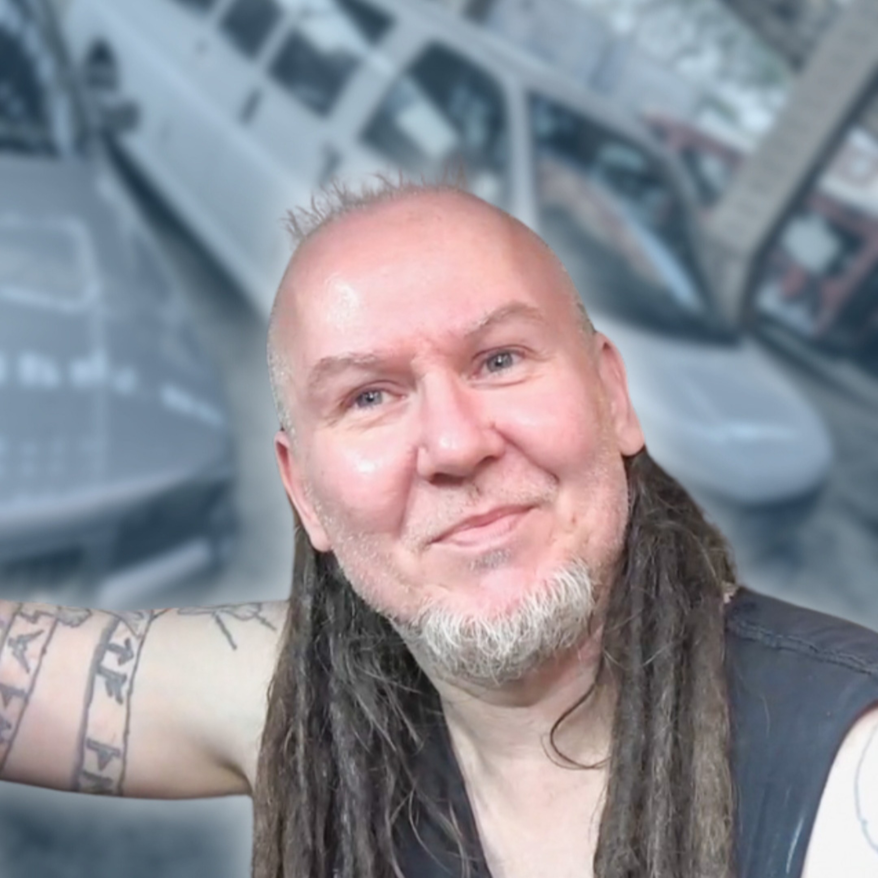 Mortiis - BUS INVADERS Ep. 1965