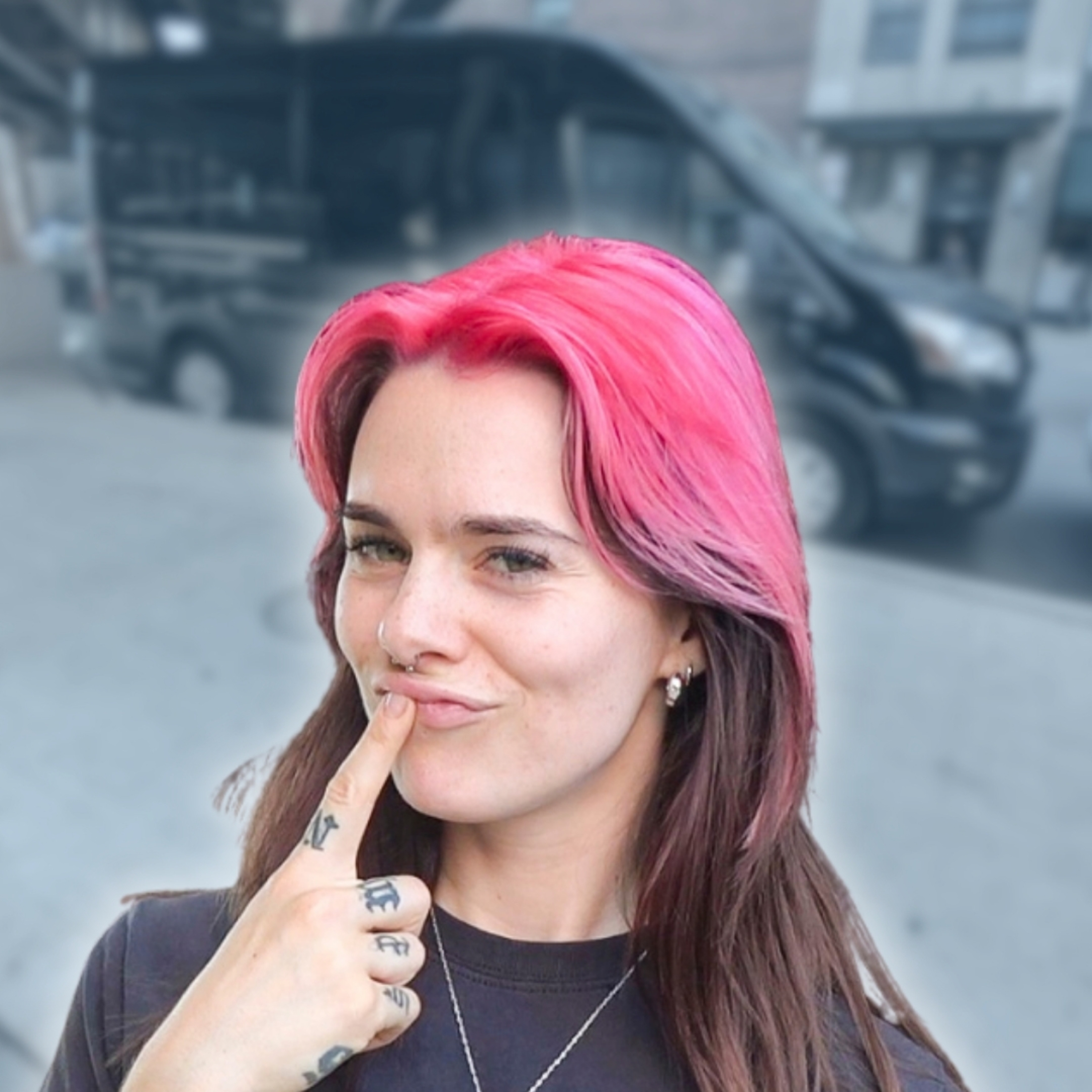 girli - BUS INVADERS Ep. 2225 episode artwork