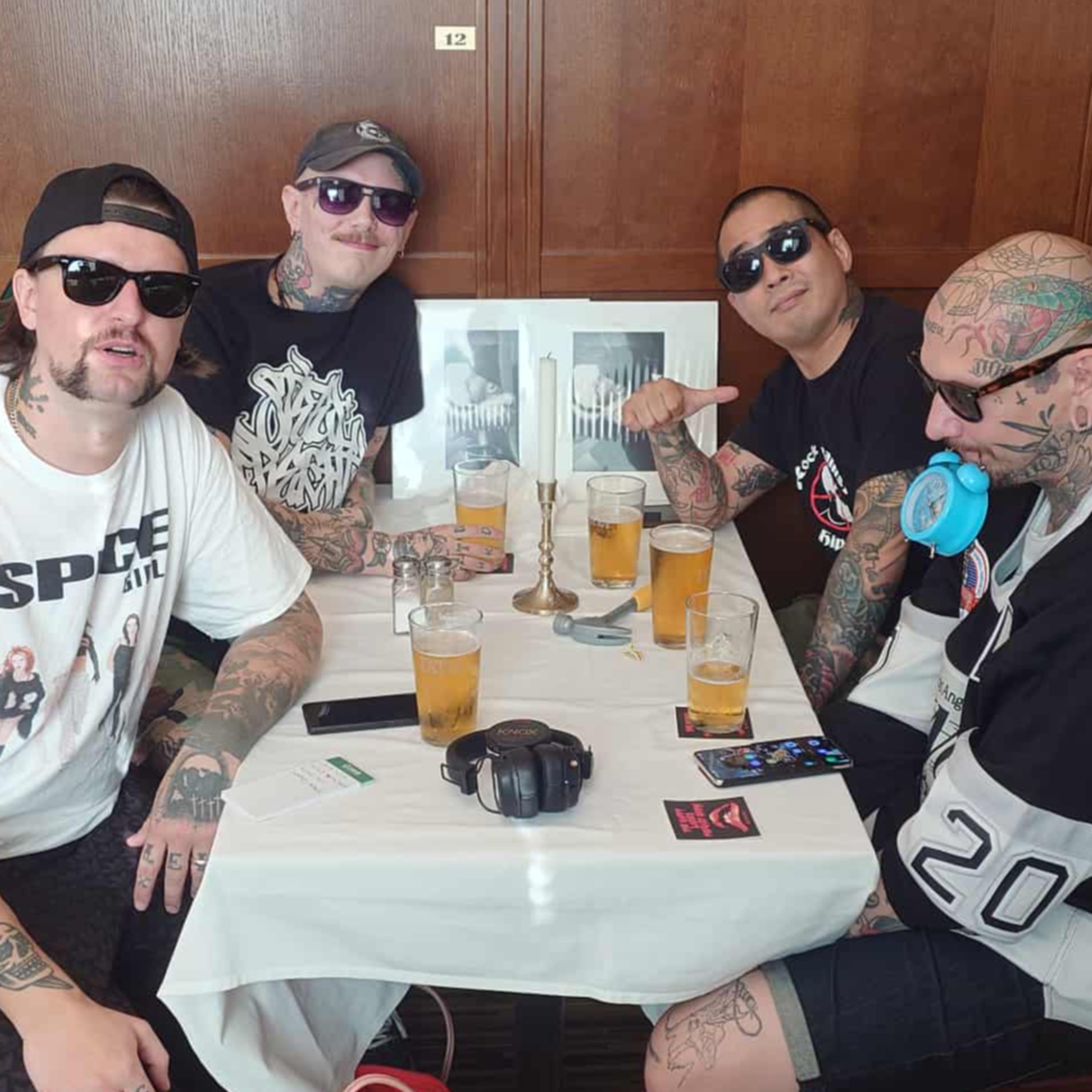 143. Guldhörnan (Med Erik Tesell och Reine Keskitalo) 143. Guldhörnan (Med Erik Tesell och Reine Keskitalo)