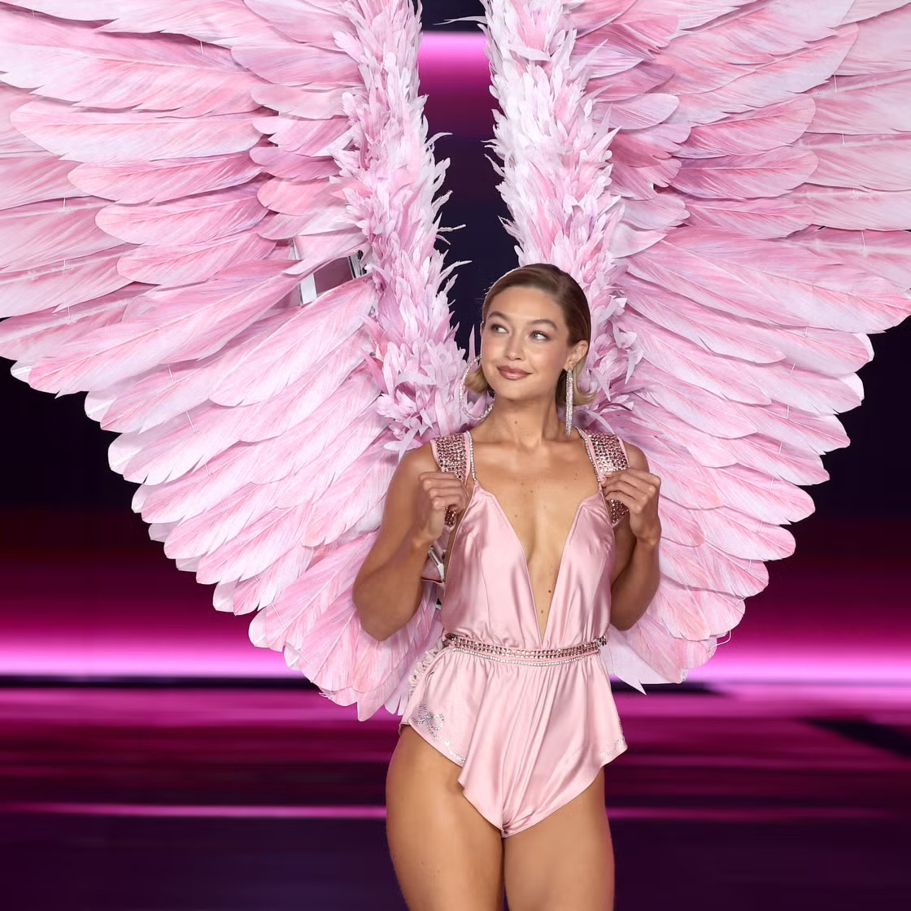 VUELVE EL VICTORIA'S SECRET FASHION SHOW episode artwork