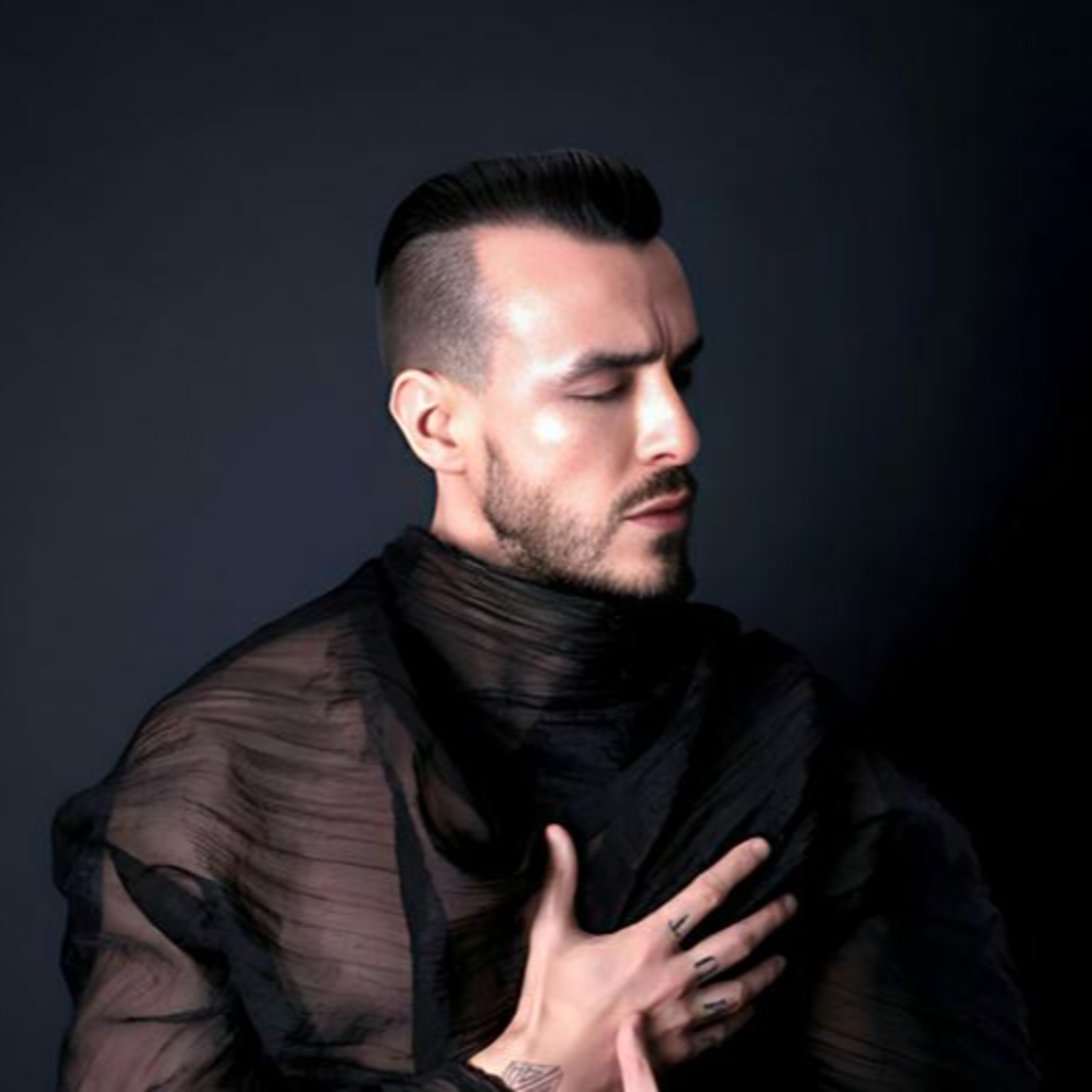Karışık Müzikler (istek parça yüklenir)