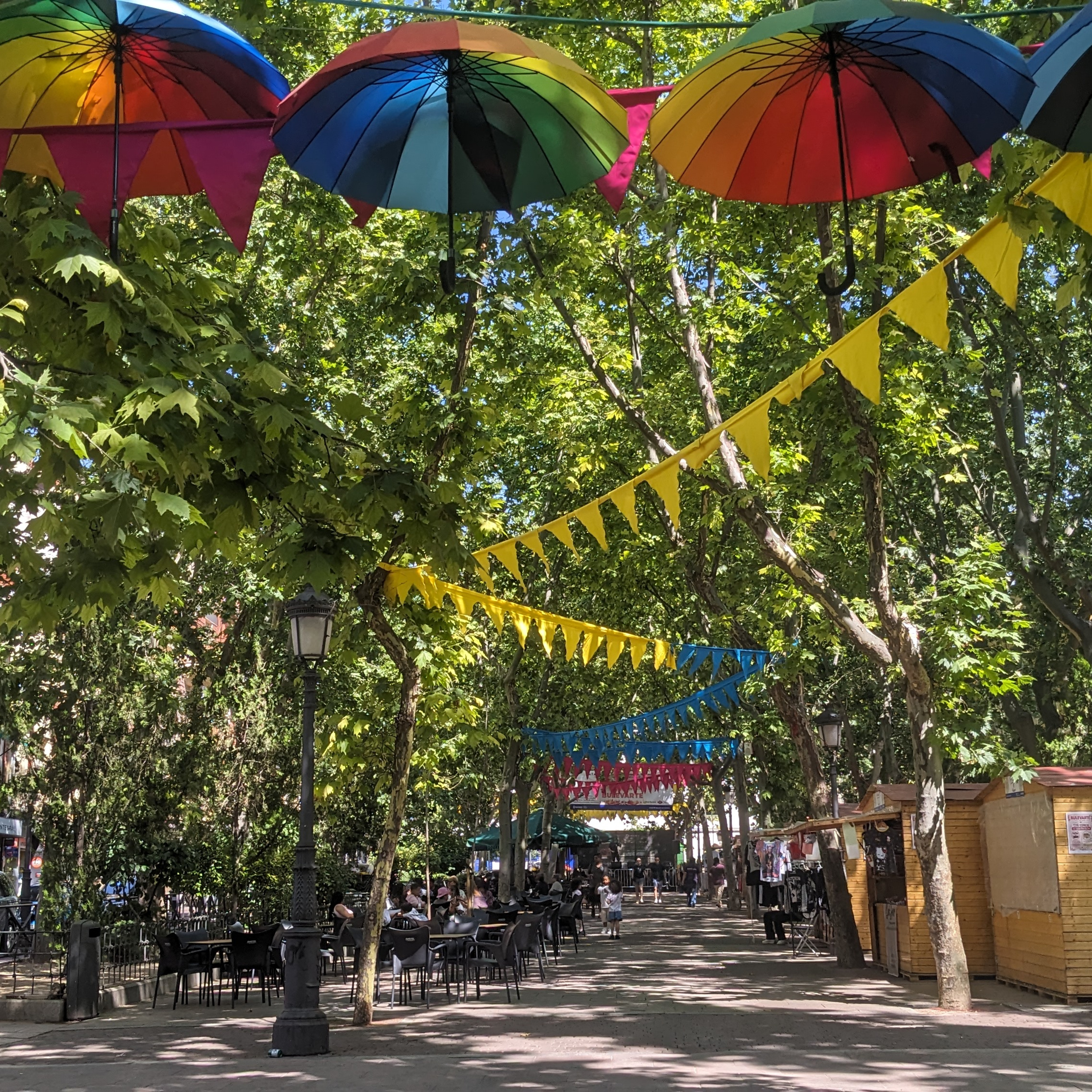 A Walking Tour of Puente de Vallecas