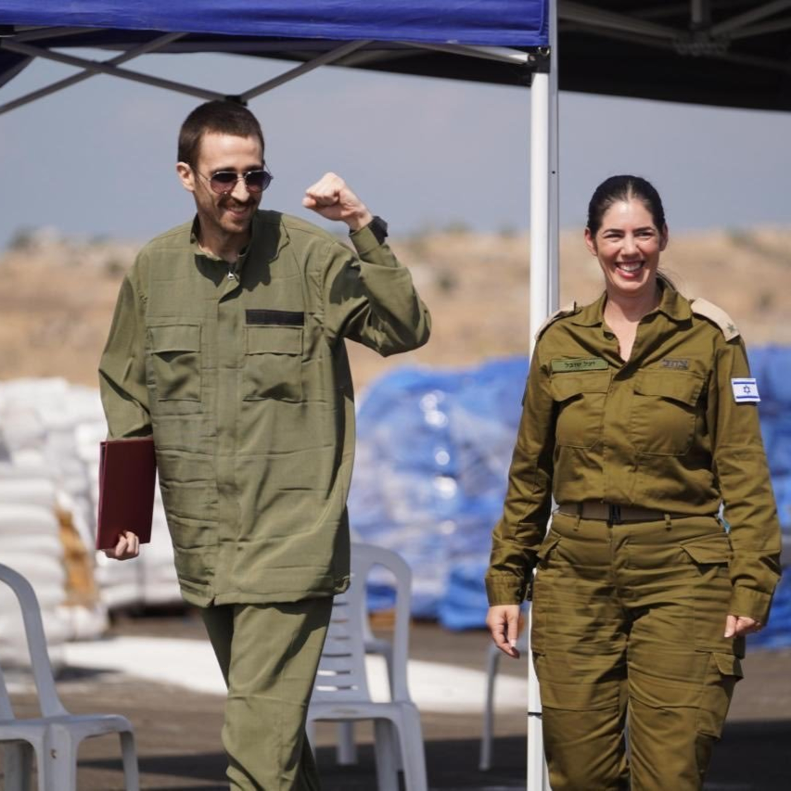Hamás propustil poslední živé rukojmí ze 7. října, Izrael vězněné Palestince episode artwork