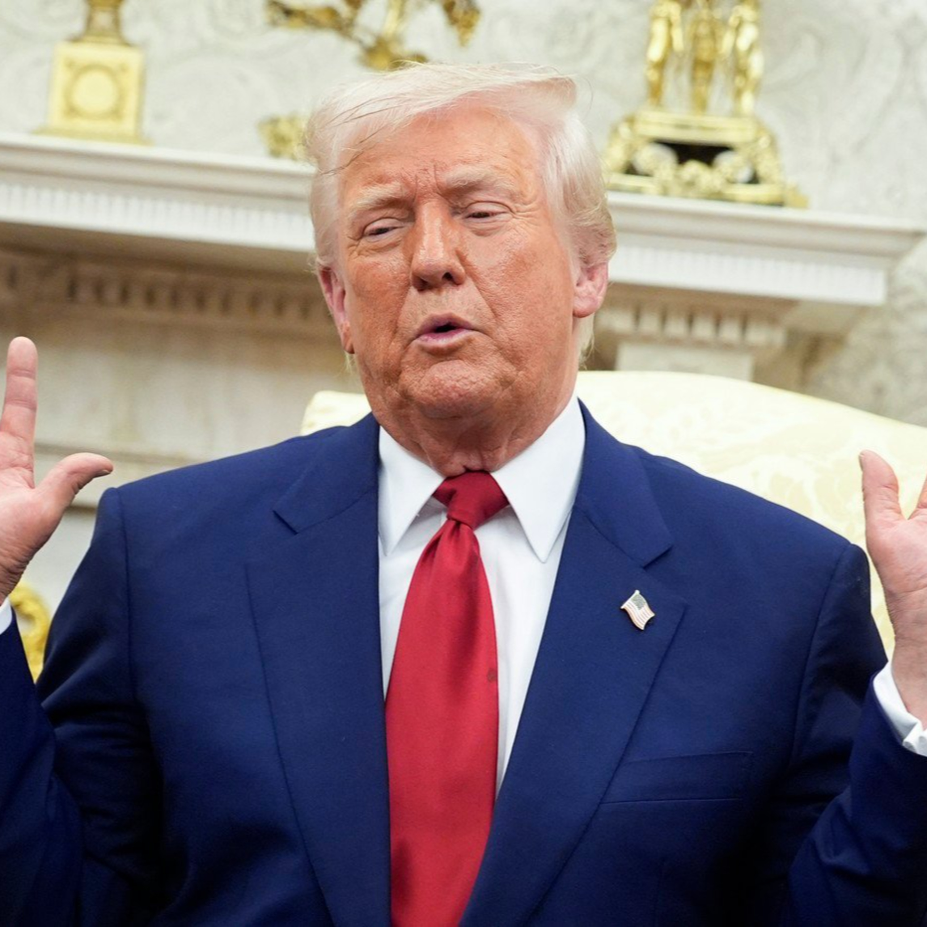 Trumpova podpora je nejnižší od zvolení. Američané nedostávají peníze, Bílý dům pořádá party episode artwork