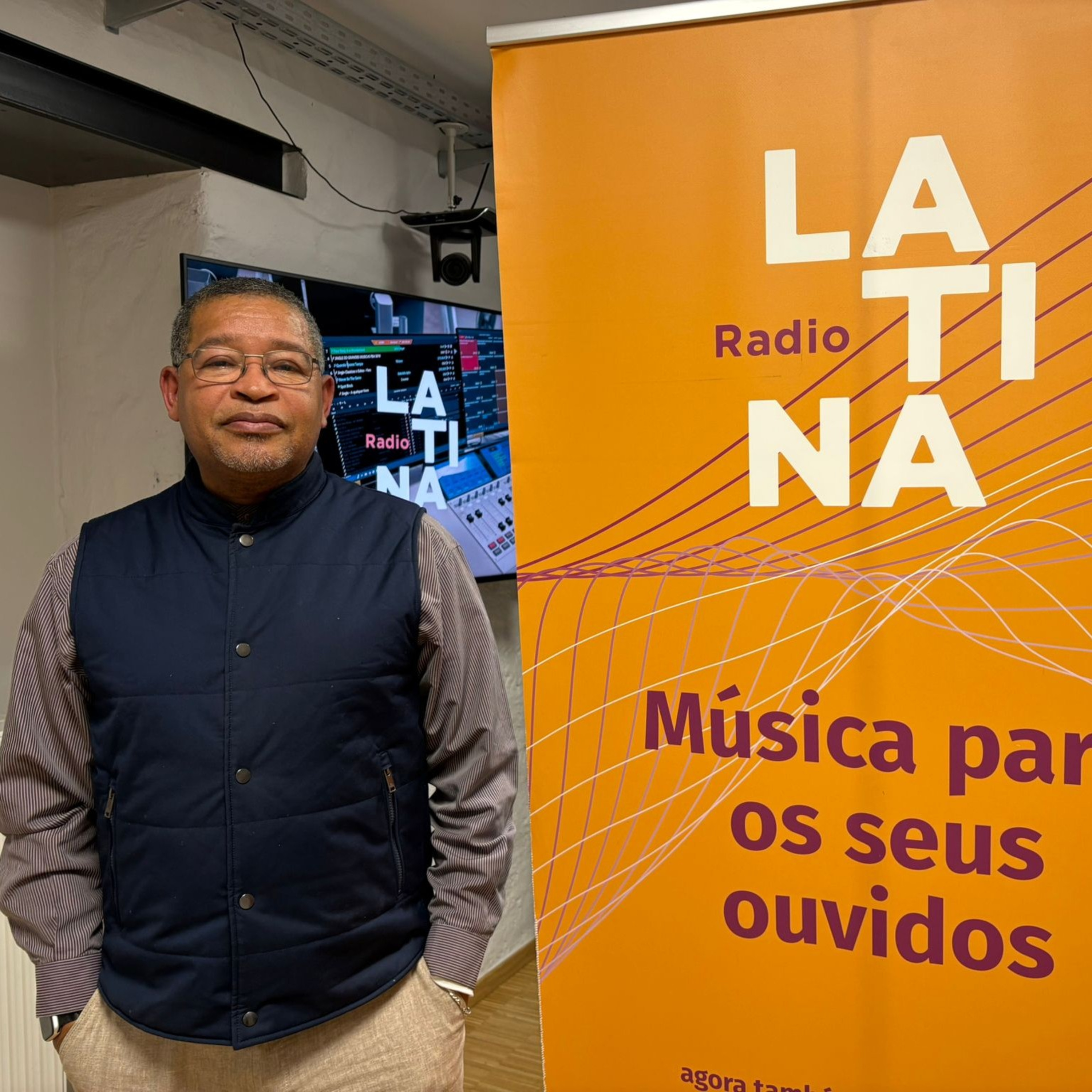 Eleições. Recenseamento disponível na Embaixada de Cabo Verde