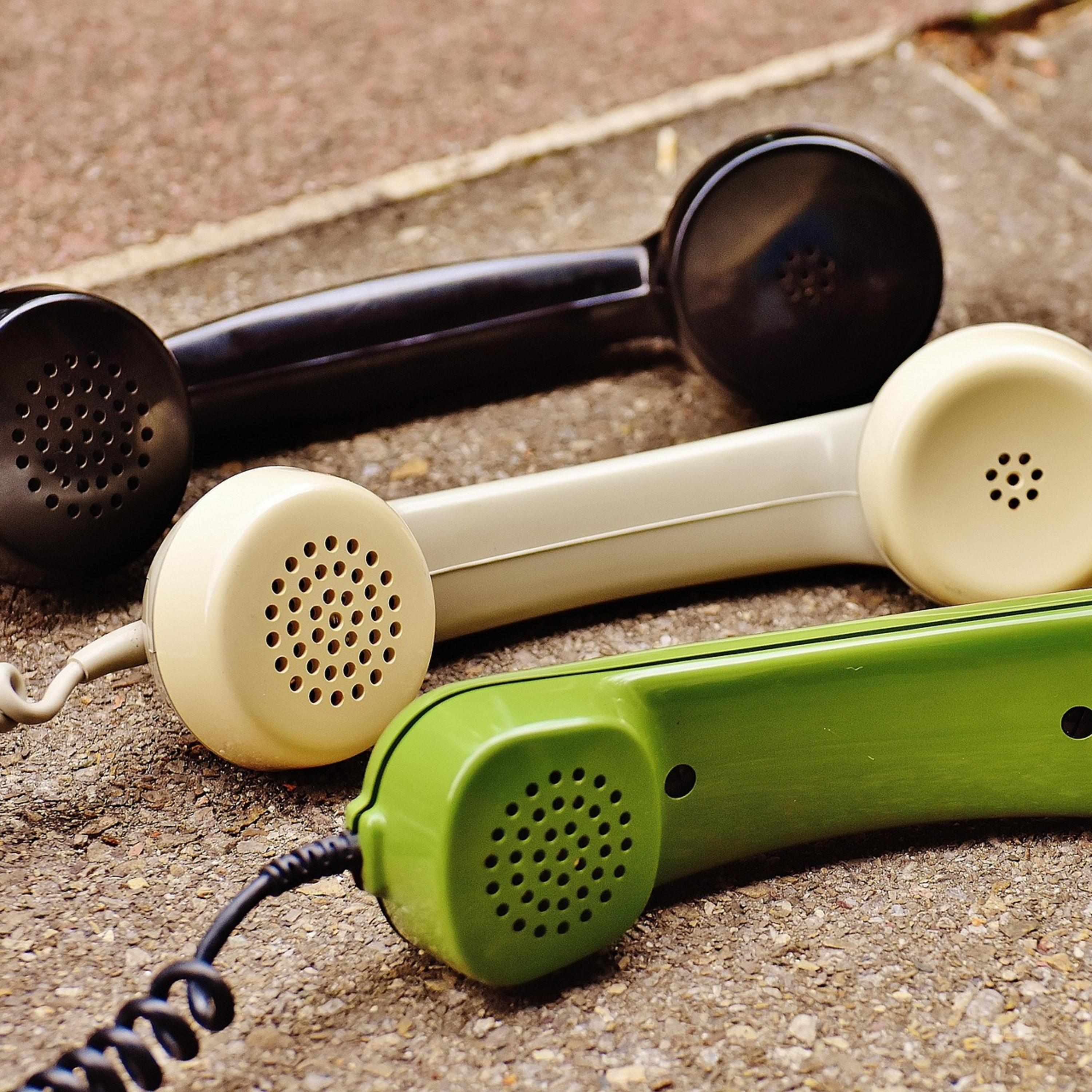Worlds of Communication …