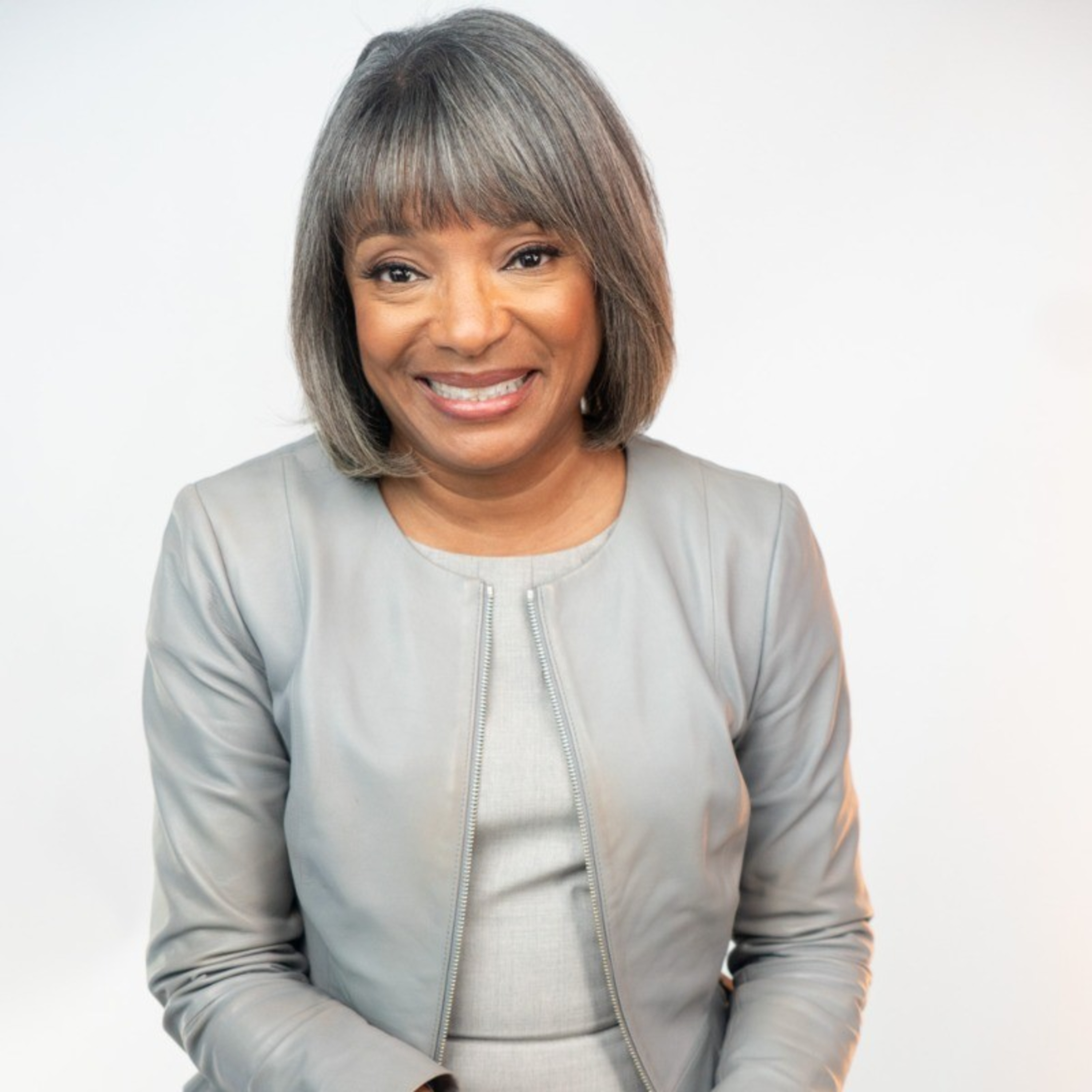 TRANSFORM EPISODE: DeRetta Rhodes, EVP/Chief Culture Officer at Atlanta Braves episode artwork